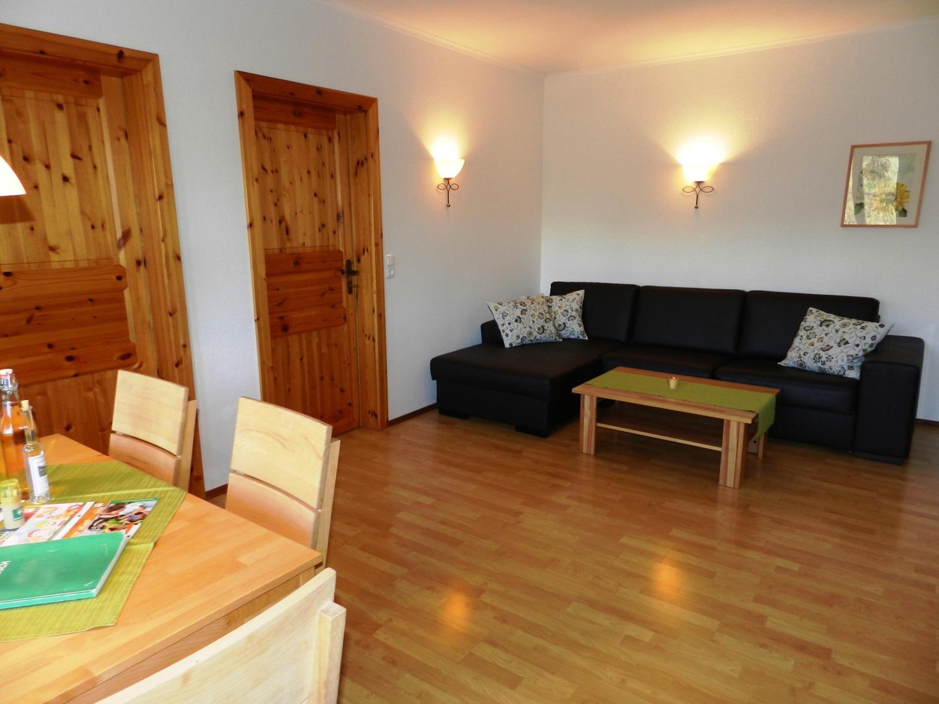 Two-Bedroom Apartment with Balcony and Garden View (5 Adults) photo 2