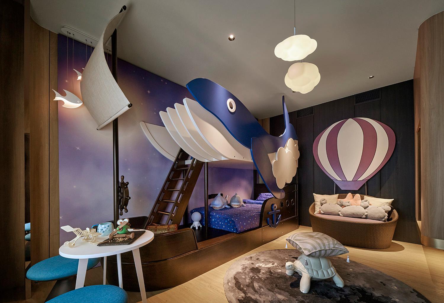 Signature Family Suite – Journey in the Wild Signature Family Suite – Journey in the Wild