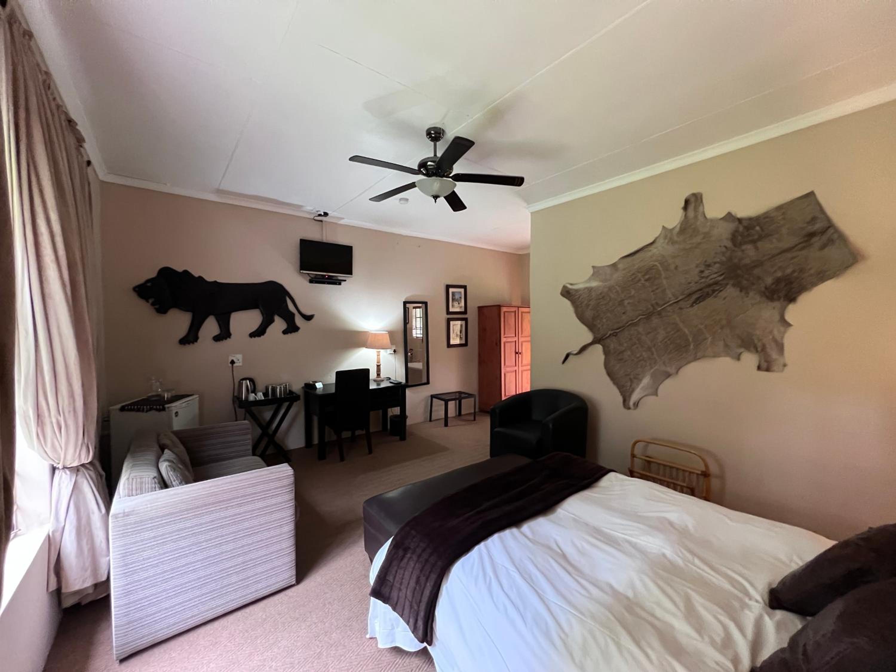 Triple Room with Garden View photo 2