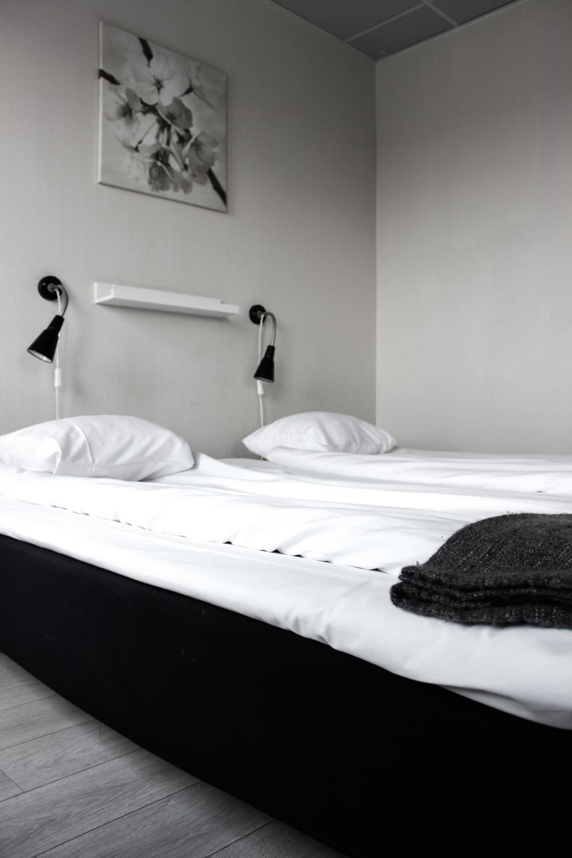 Standard Double Room - Photo 1