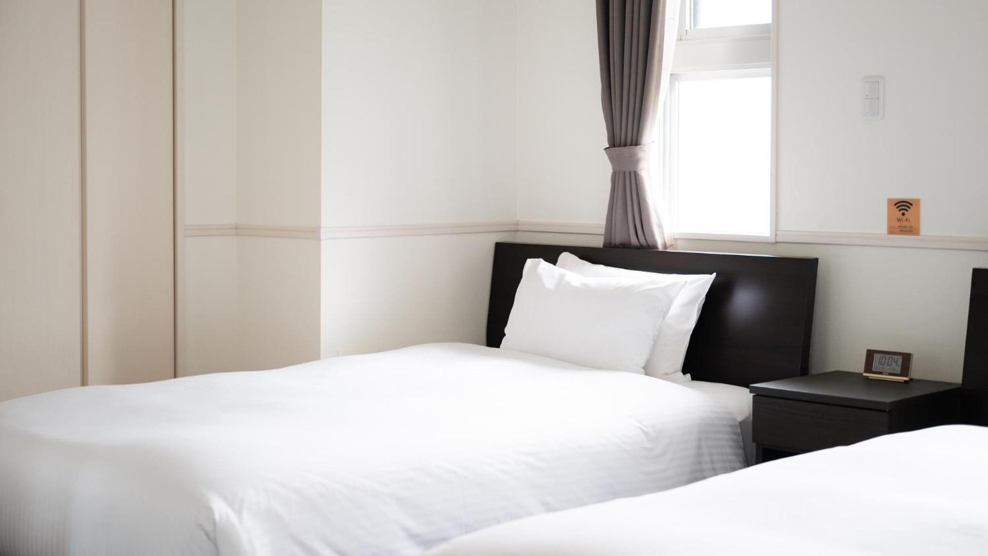 Deluxe Room with Sea View (Private Jacuzzi, Washing Machine) - Photo 5