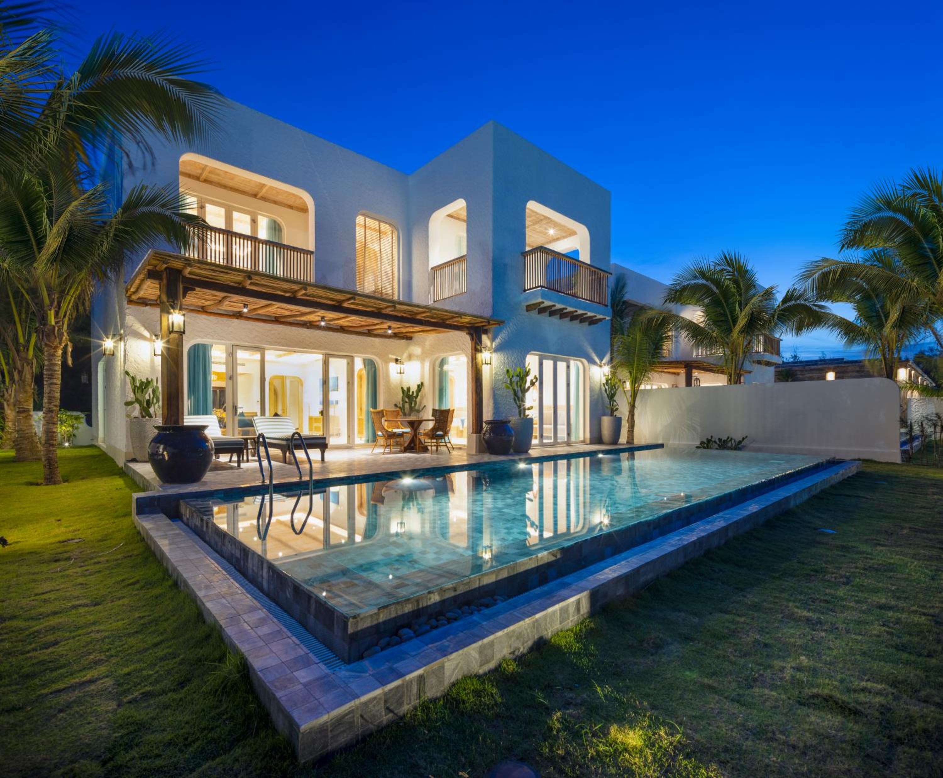 Three-Bedroom Pool Villa with Ocean View - Photo 14