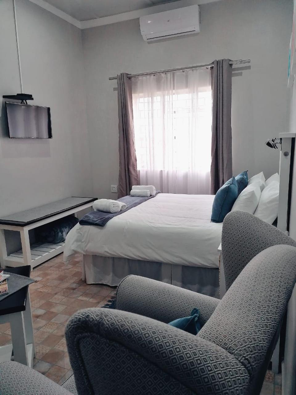  Double Room - Photo 7