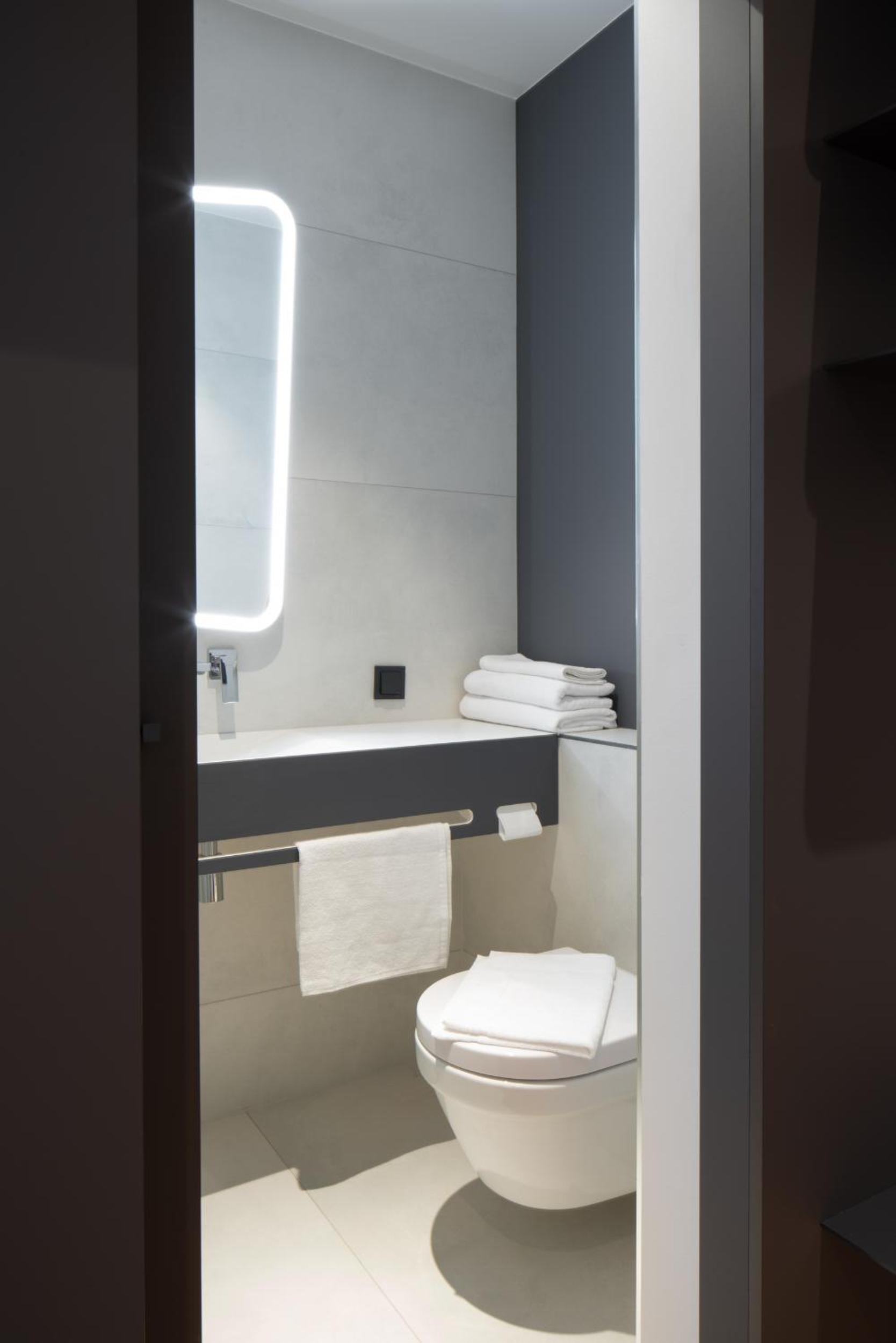 Double Room - Photo 4