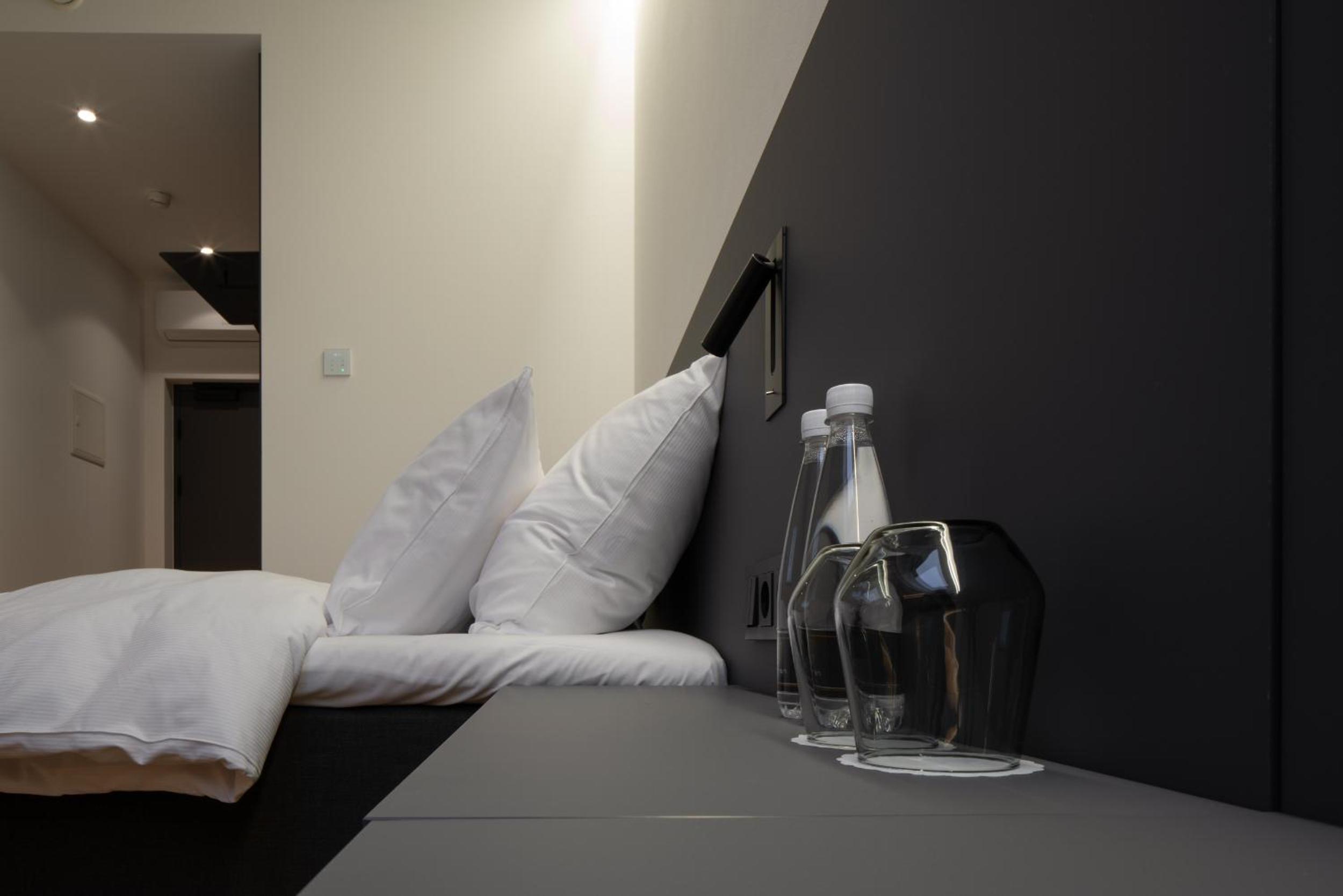 Deluxe Double Room - Photo 4