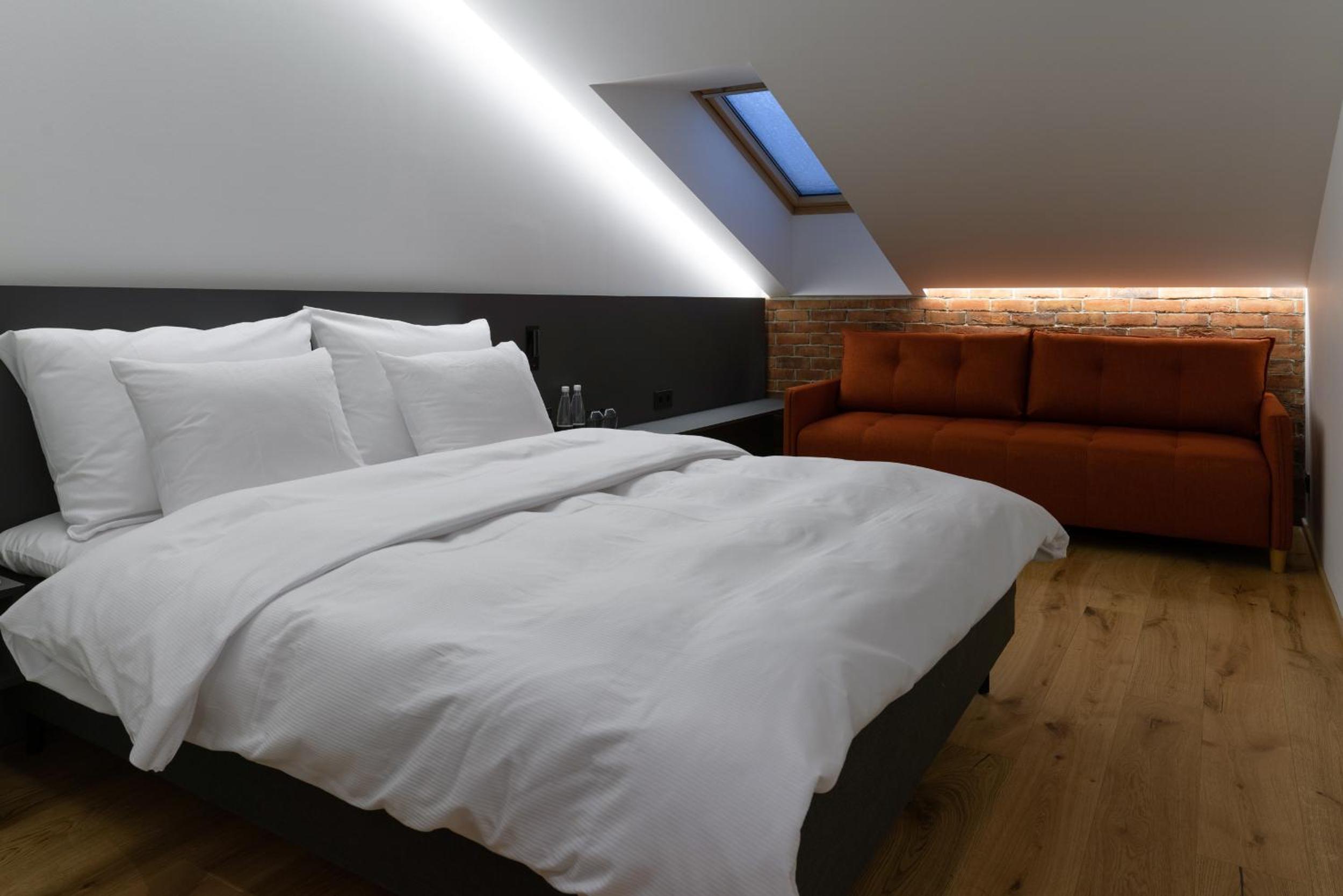 Deluxe Double Room - Photo 1