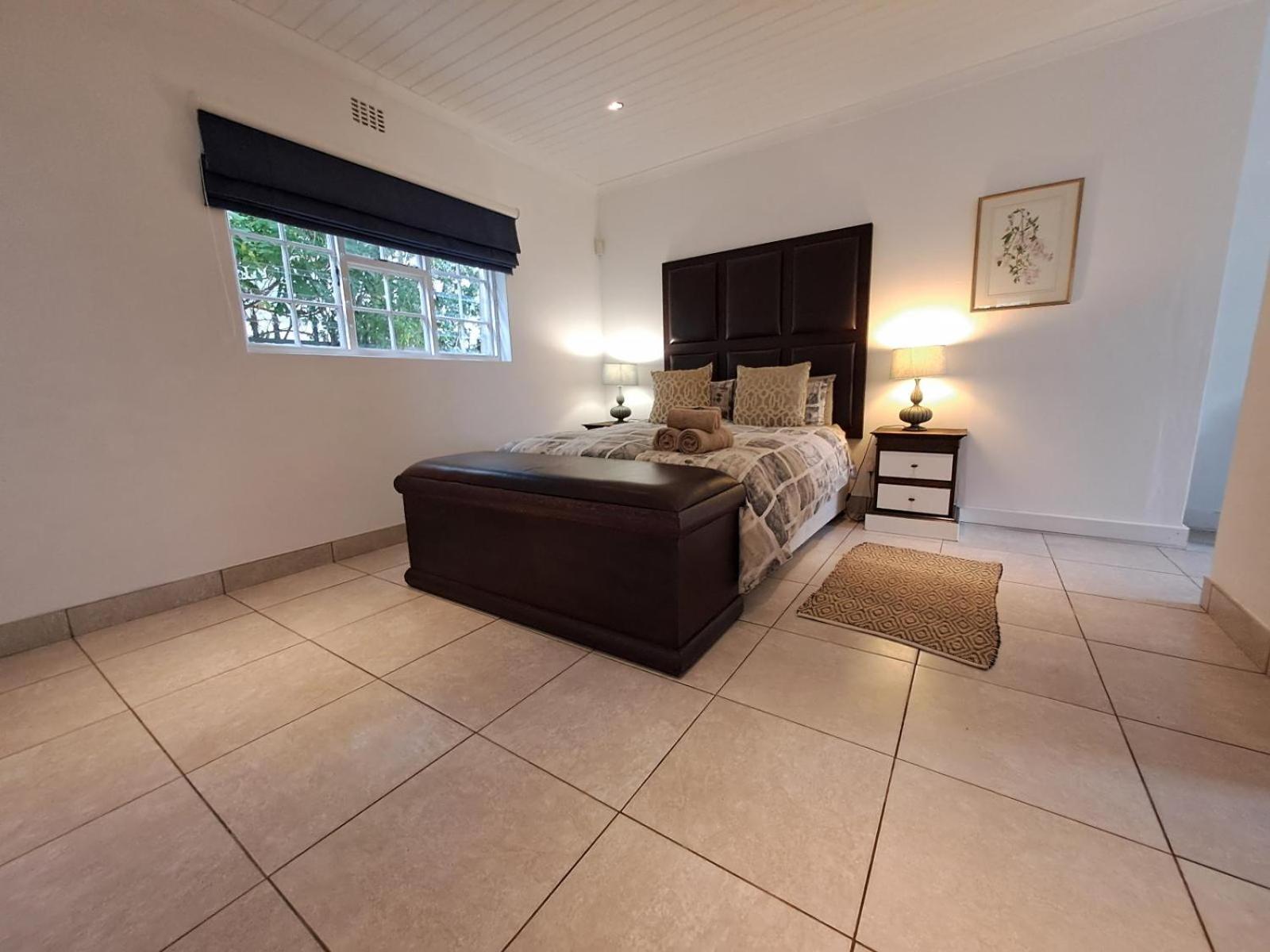 Deluxe Queen Suite photo 1