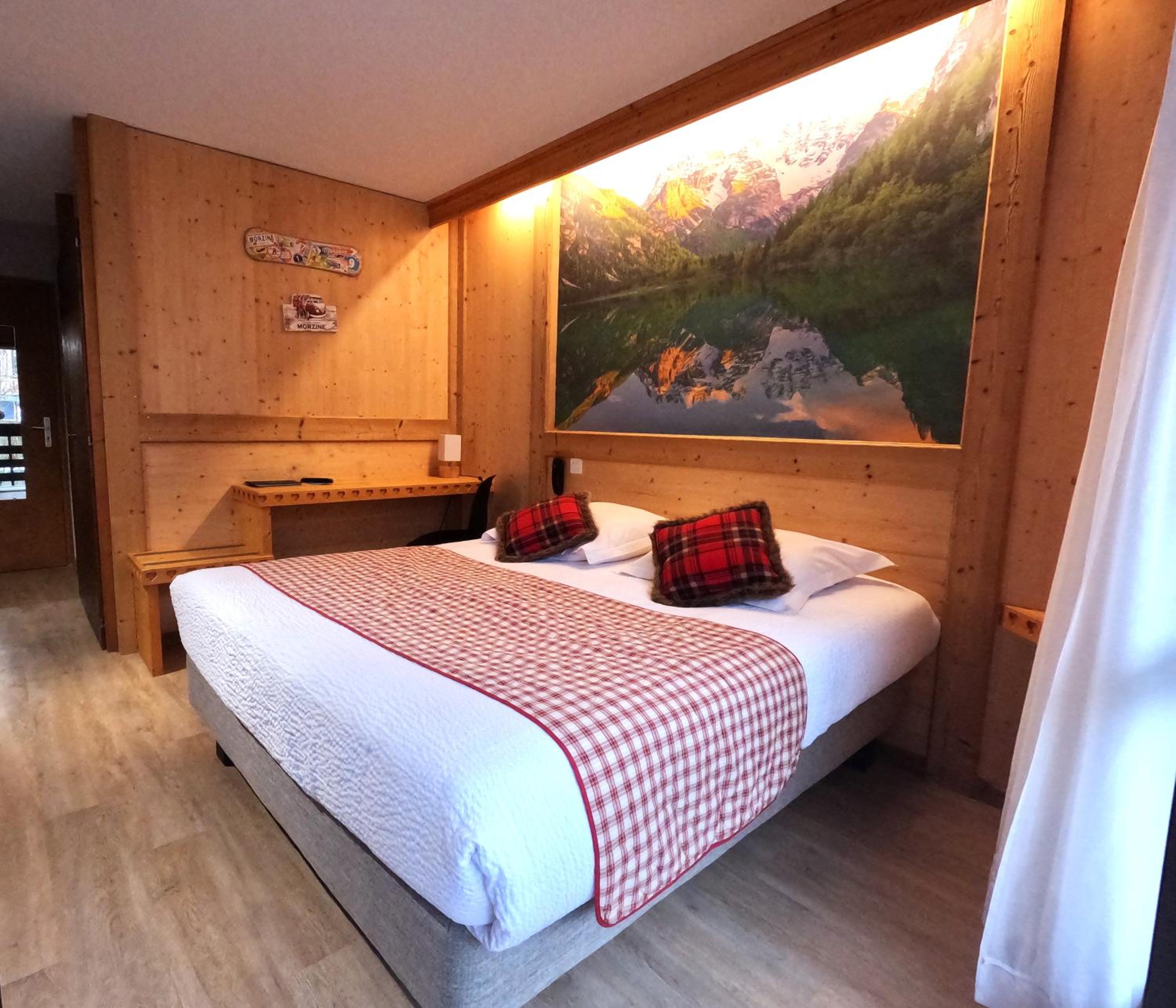 Double Room - Photo 16