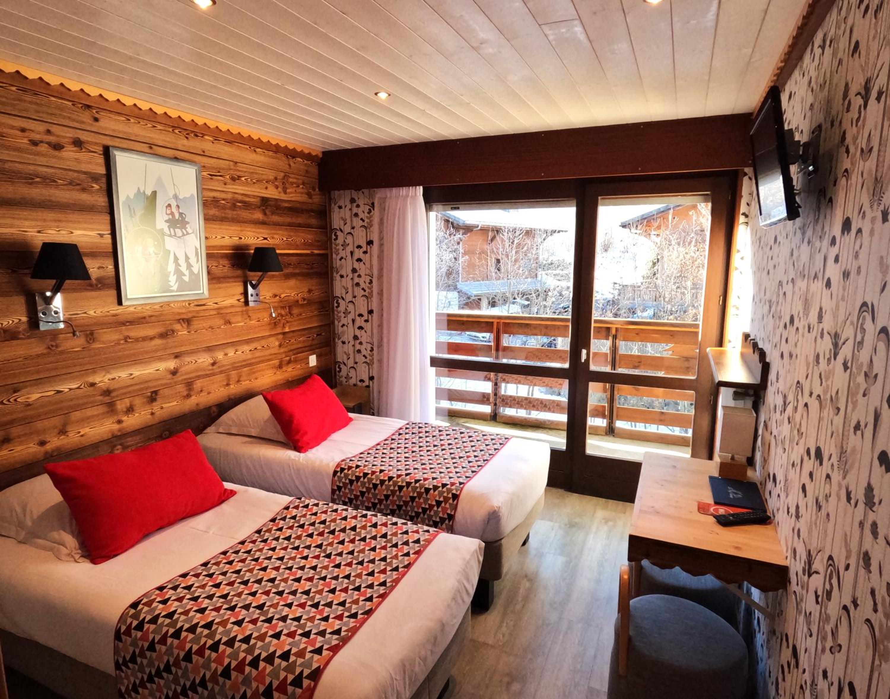 Twin Room - Photo 7