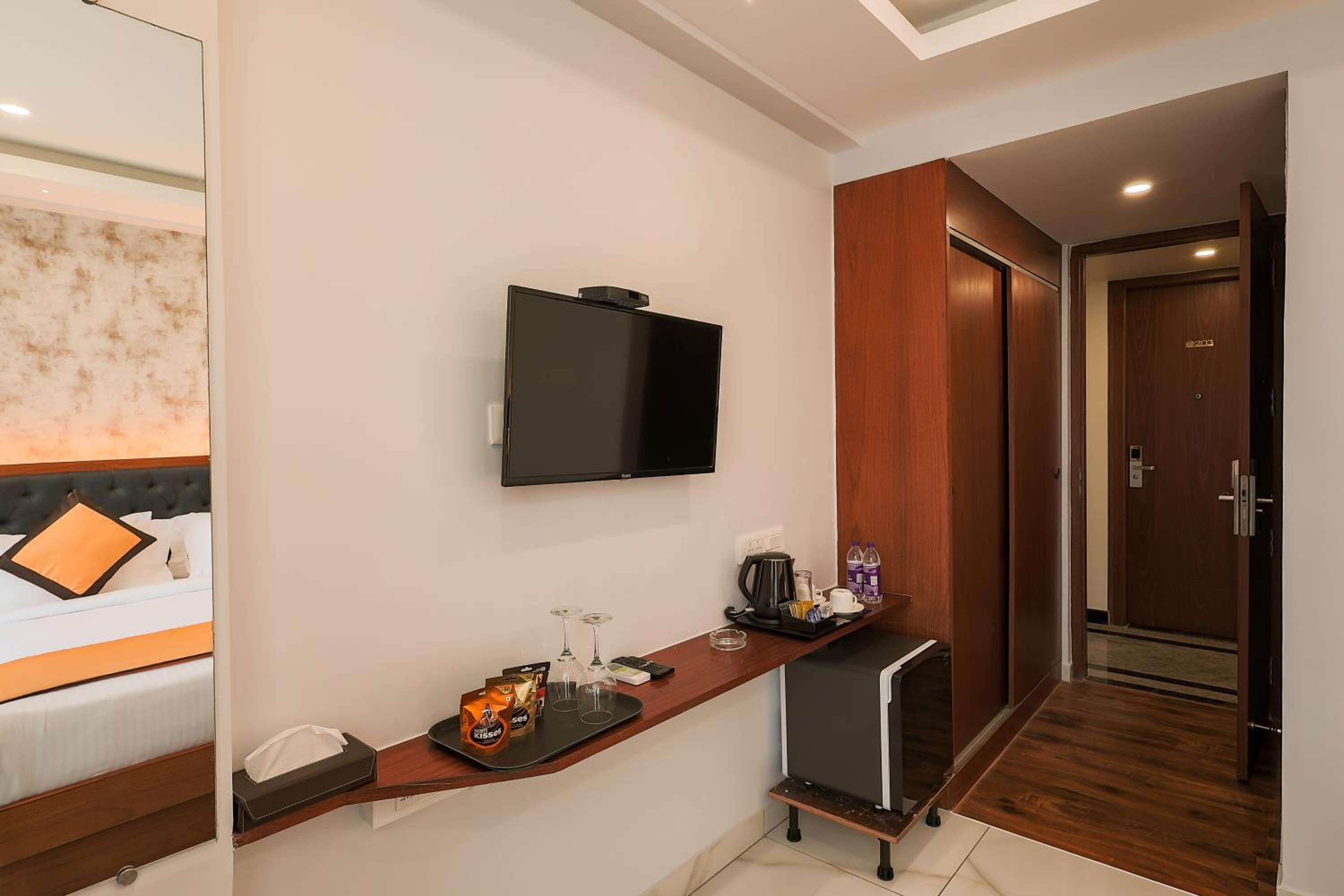 Deluxe Double Room - Photo 5