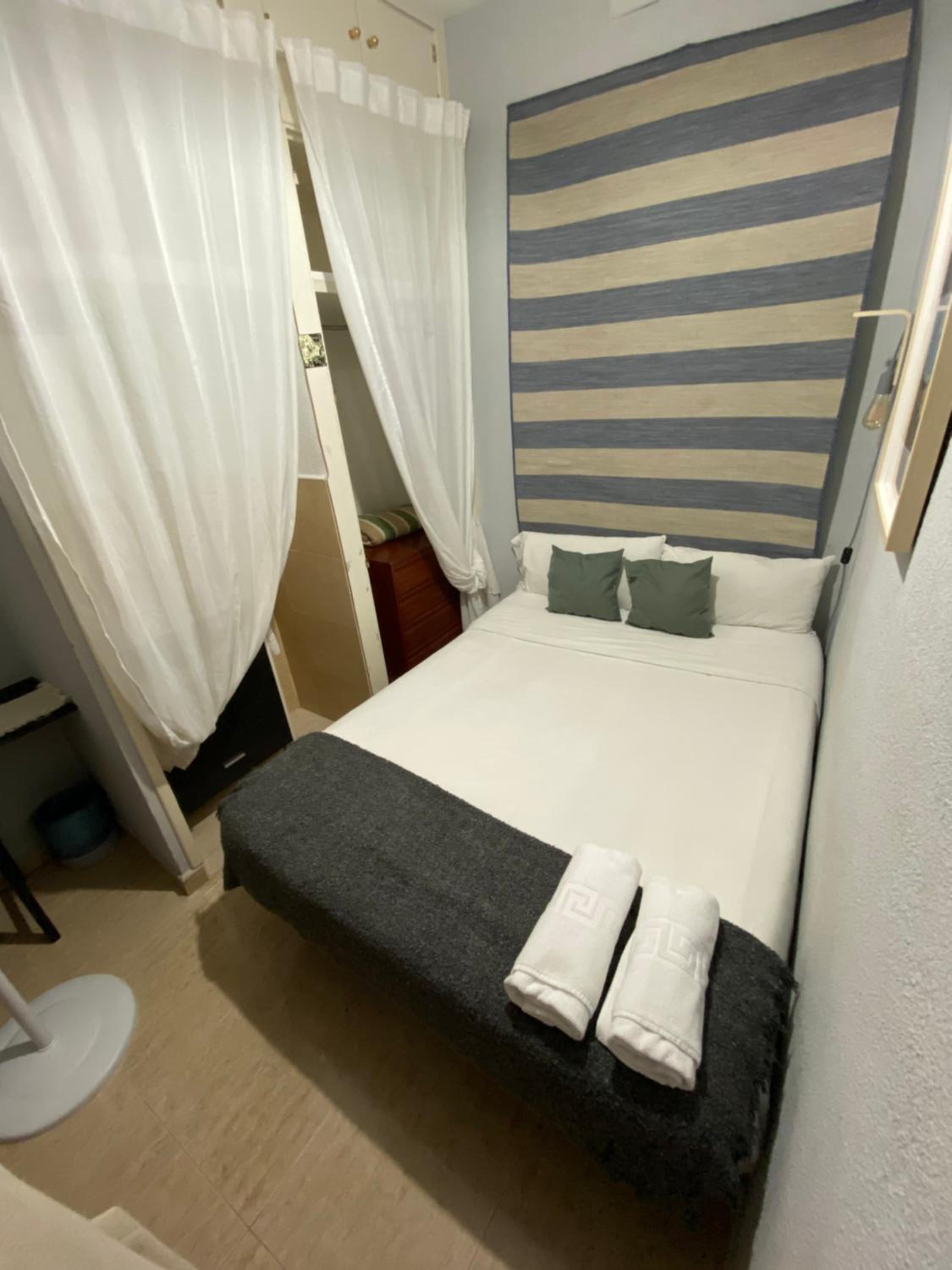 Habitación doble con baño compartido