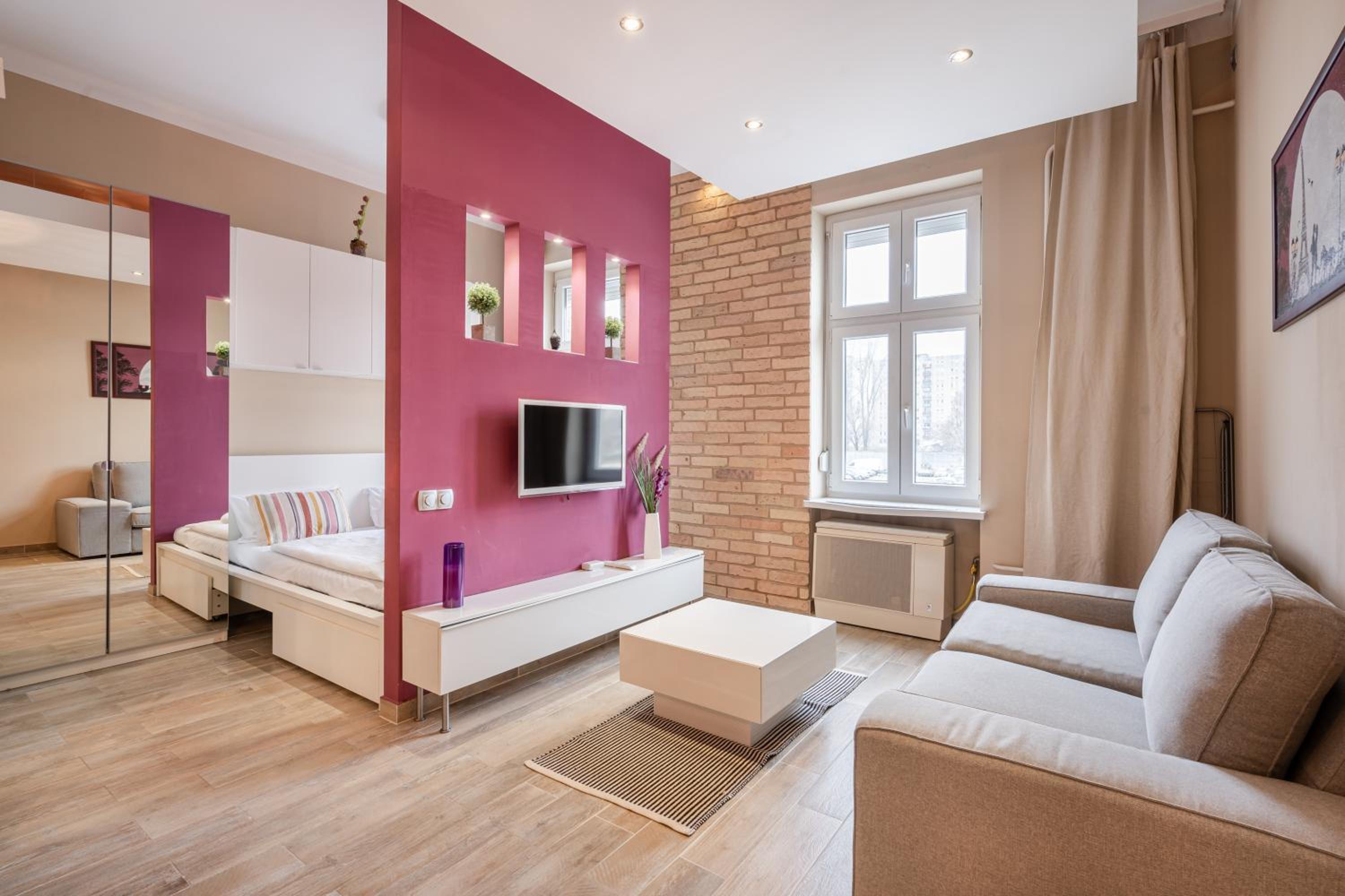 Studio Apartment - Photo 10