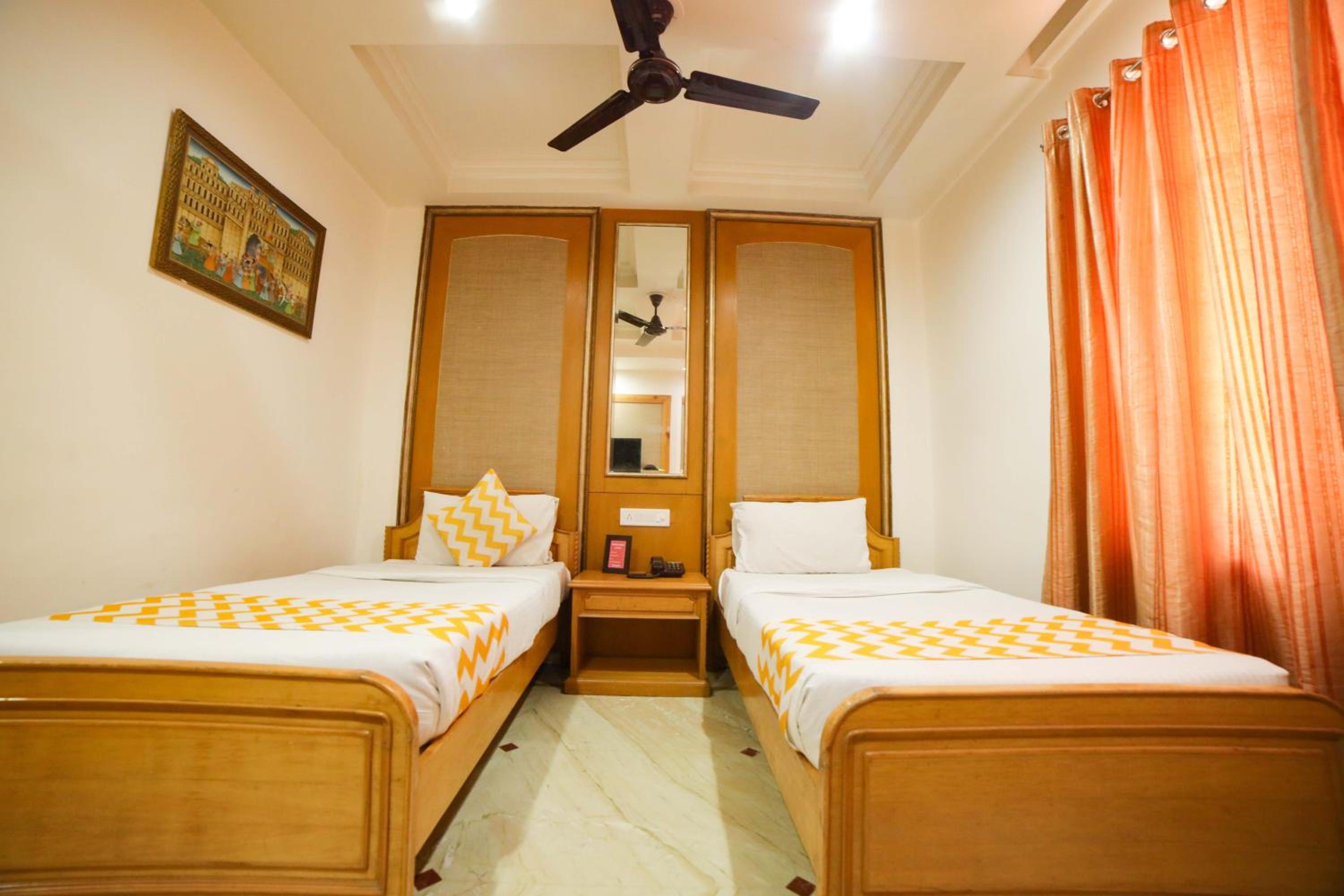 Deluxe Twin Room - Photo 1