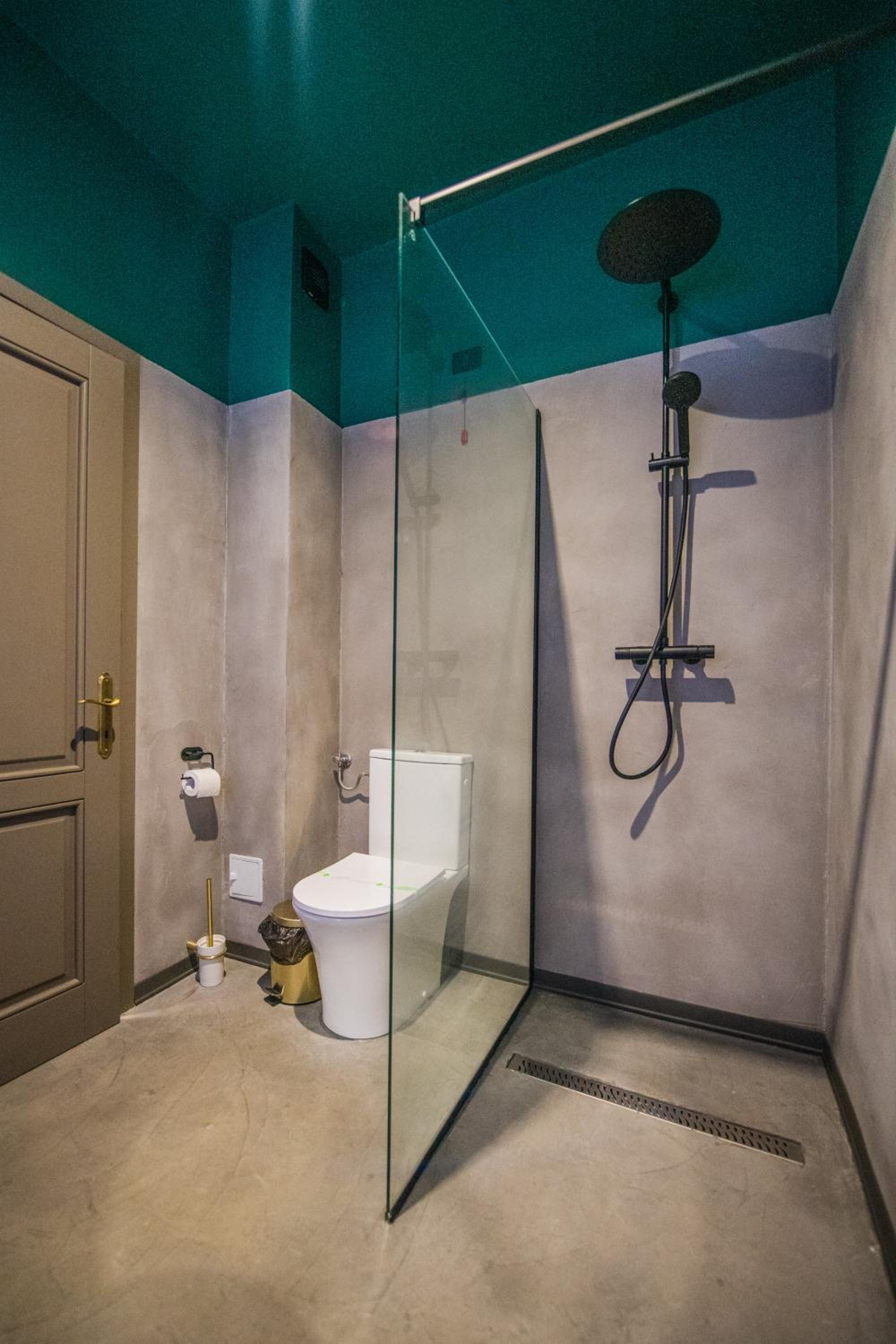 Double or Twin Room with Swimming Pool Access photo 3