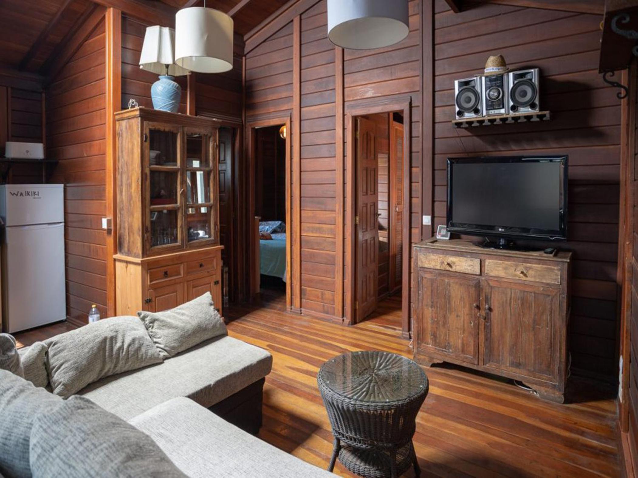 Two-Bedroom House photo 3