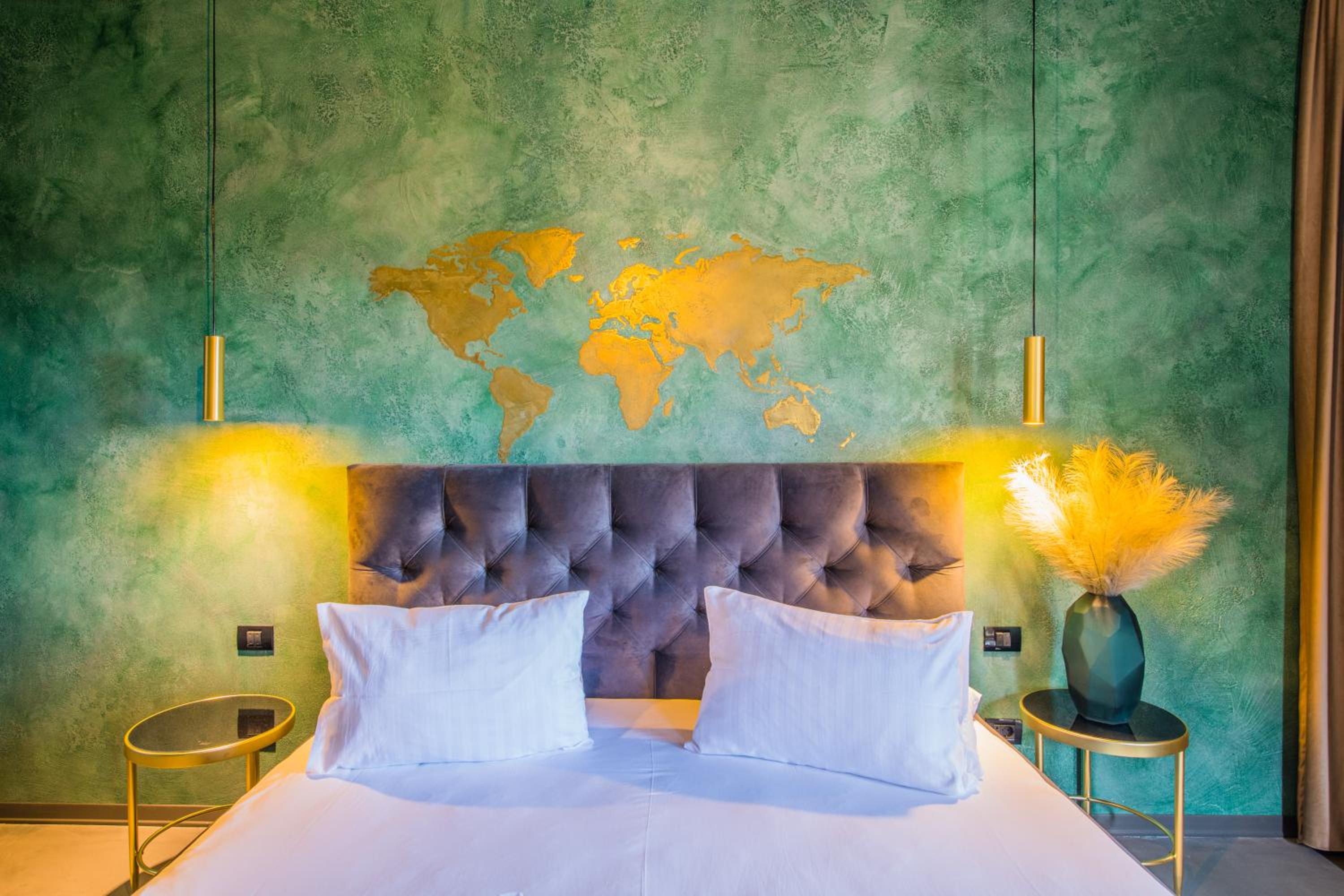 Double or Twin Room with Swimming Pool Access photo 2