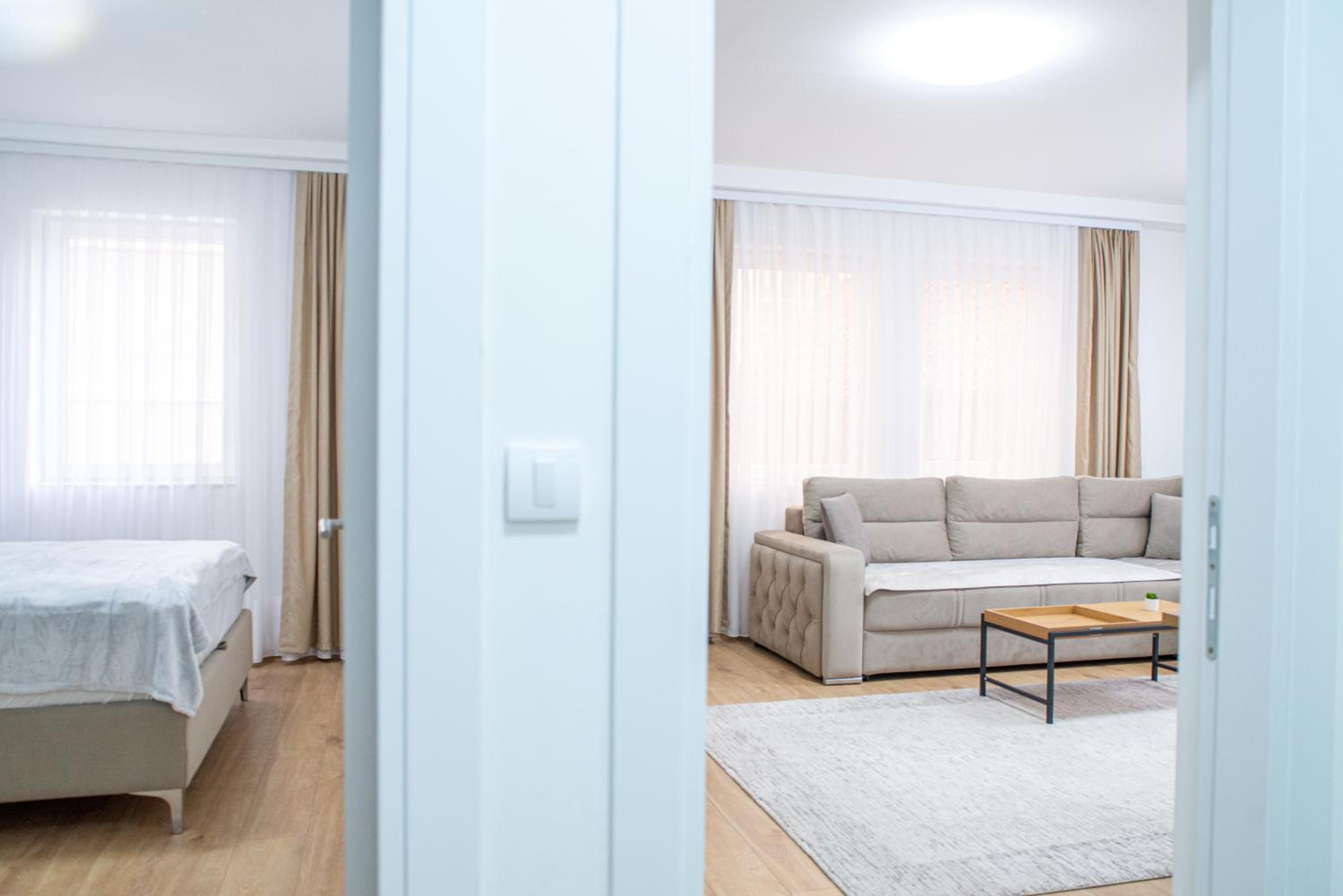 One-Bedroom Apartment photo 2