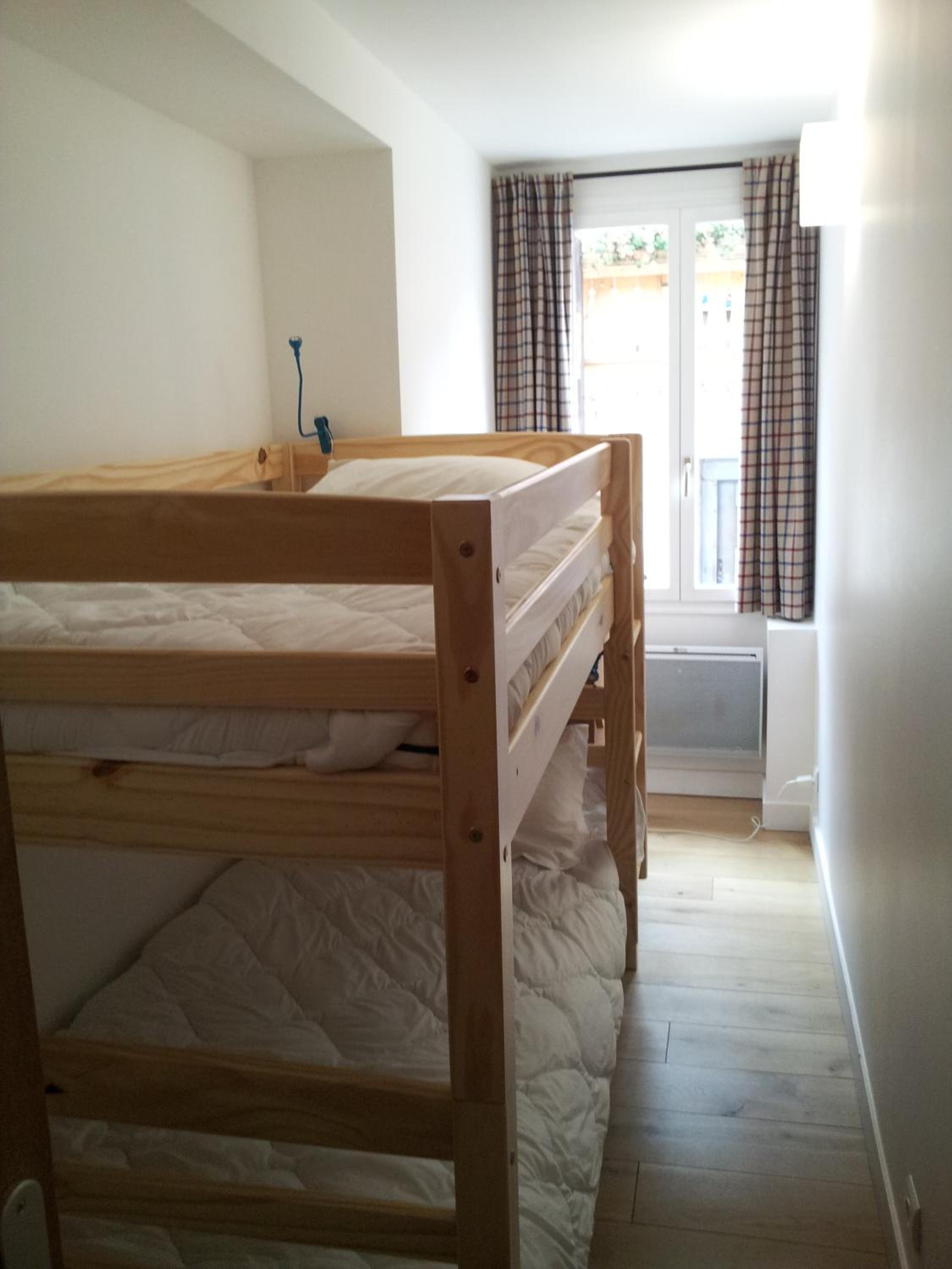 Three bedroom apartment (6 adults - 2 children) photo 2