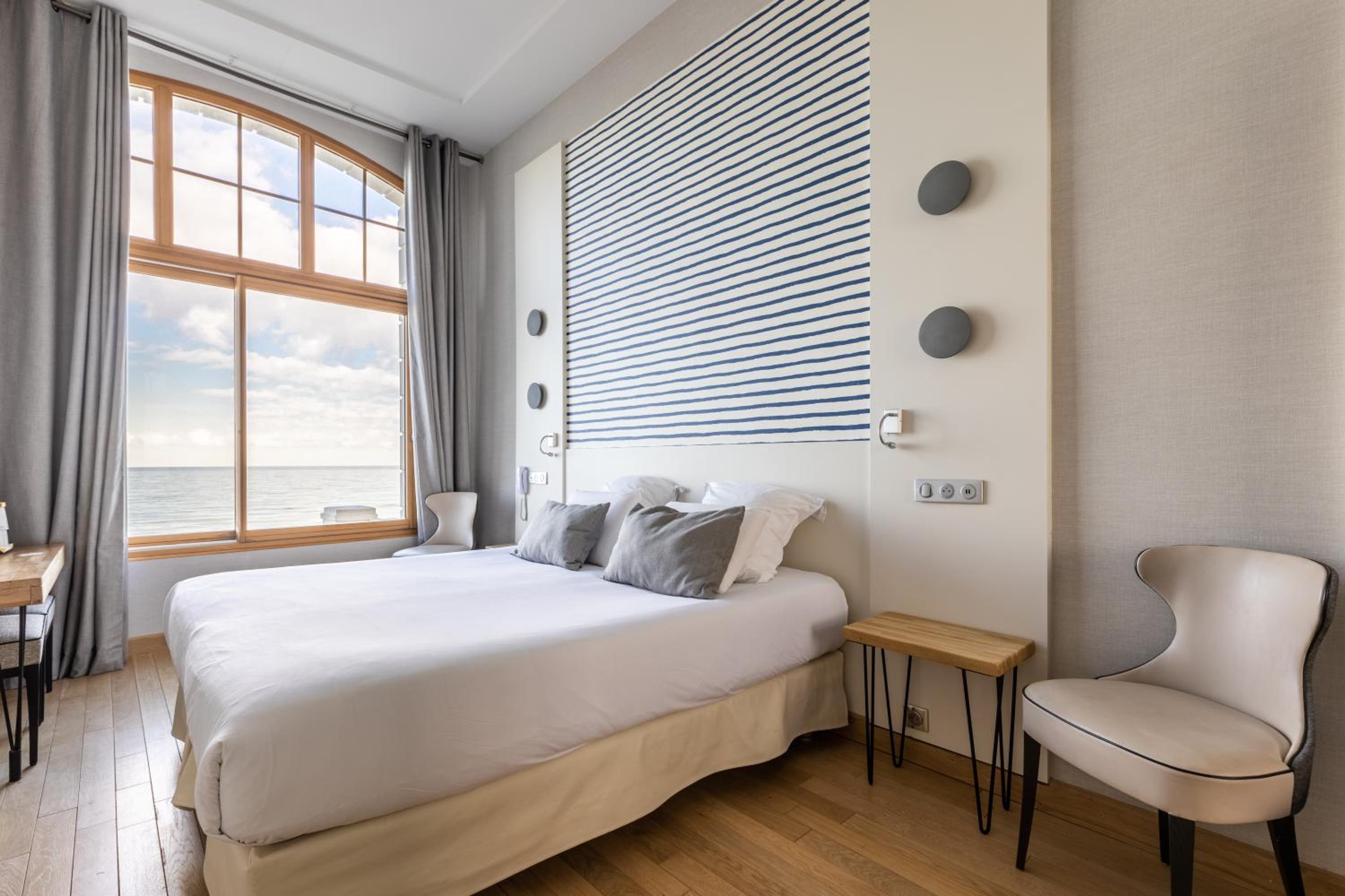 Apartment with Sea View (5 People)