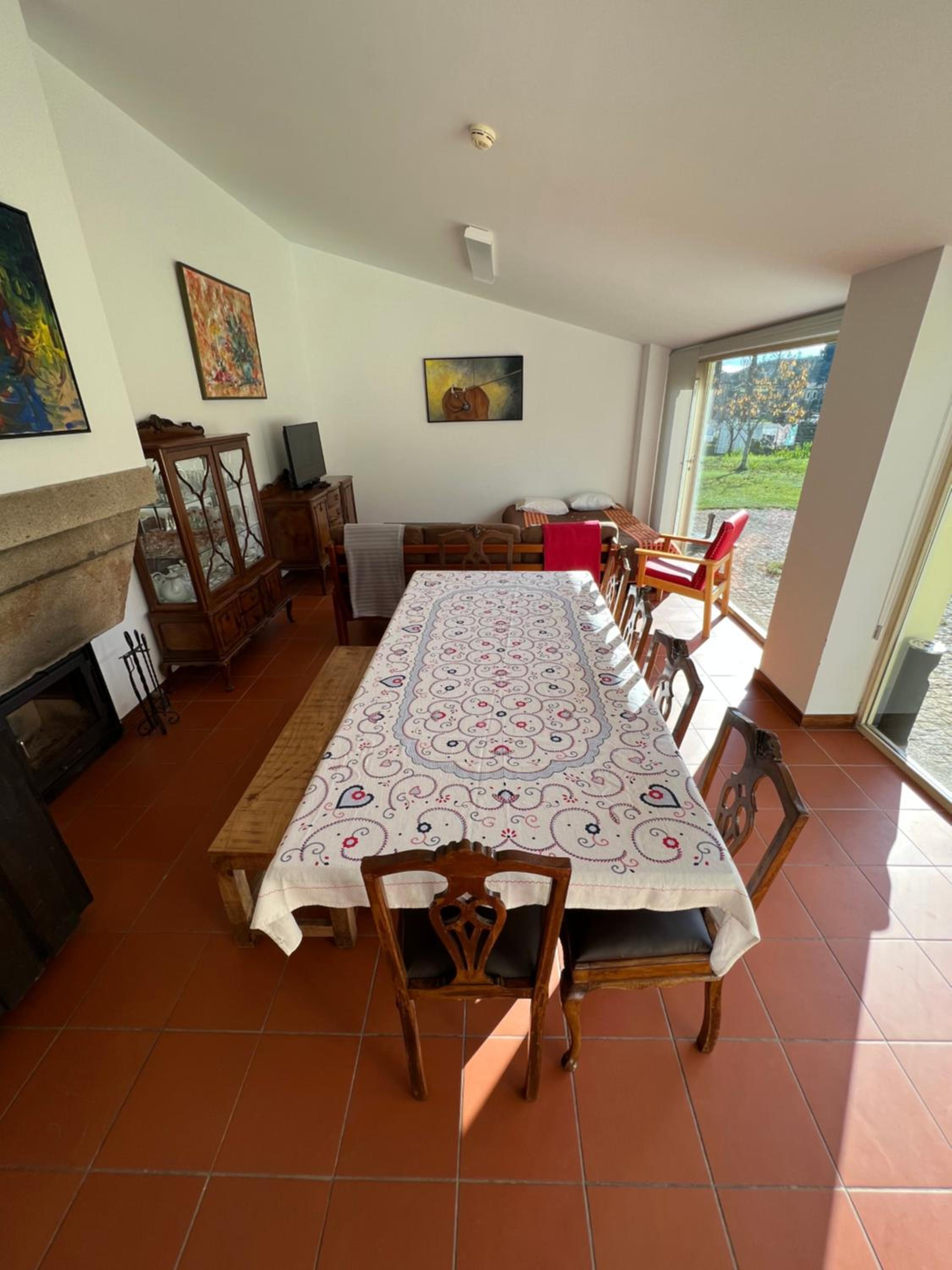 Three-Bedroom House photo 2