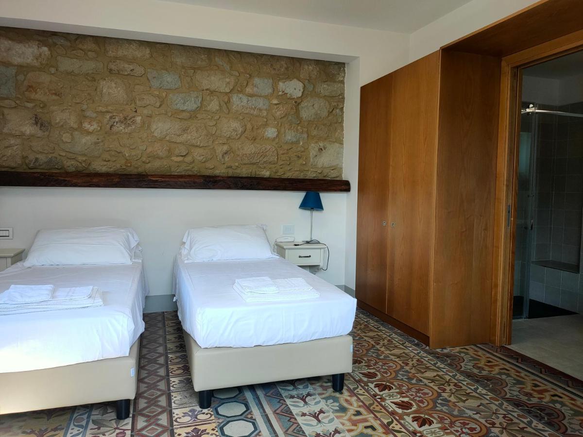 Deluxe Room photo 1