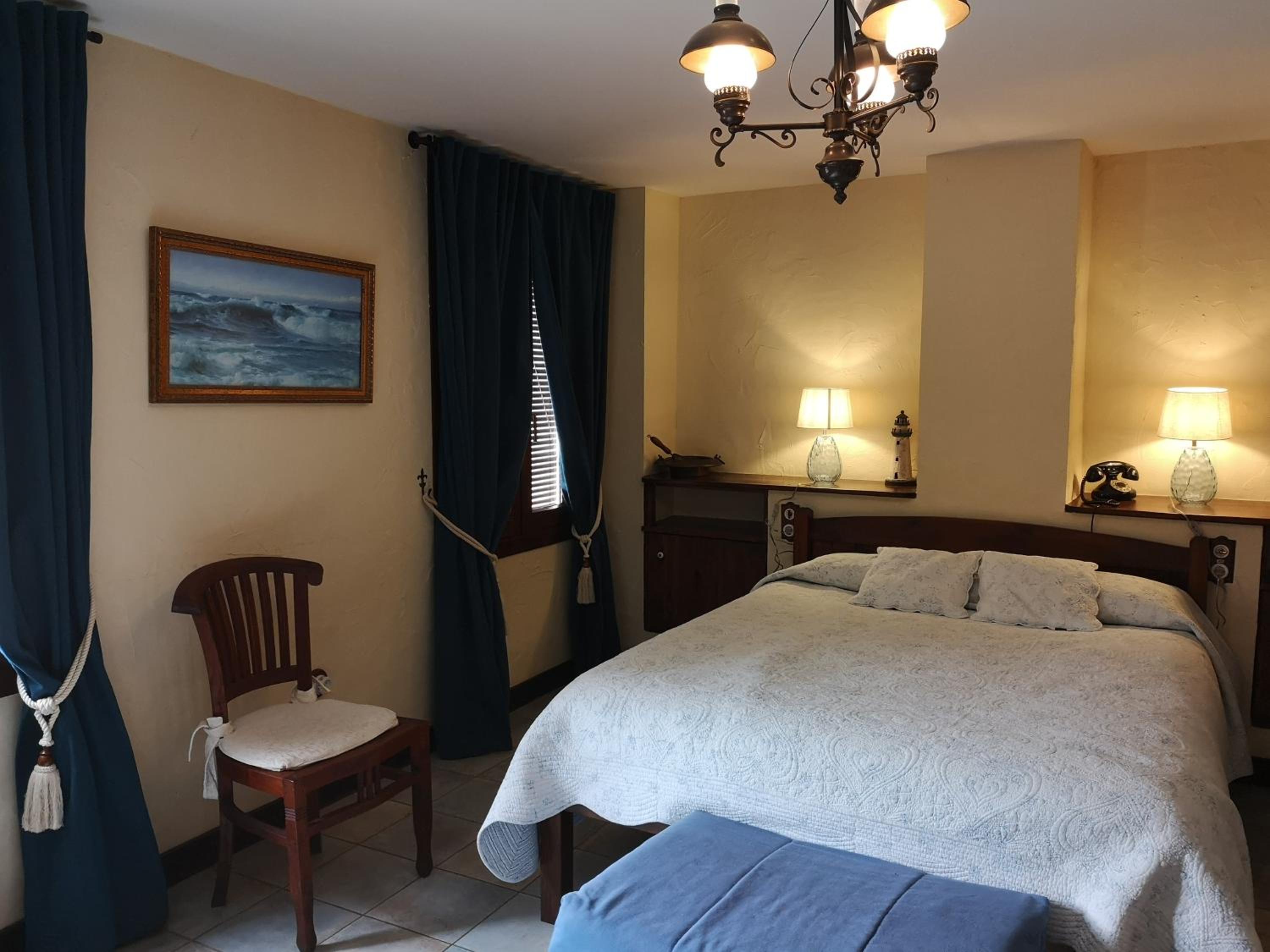 Double Room with Private Bathroom photo 2