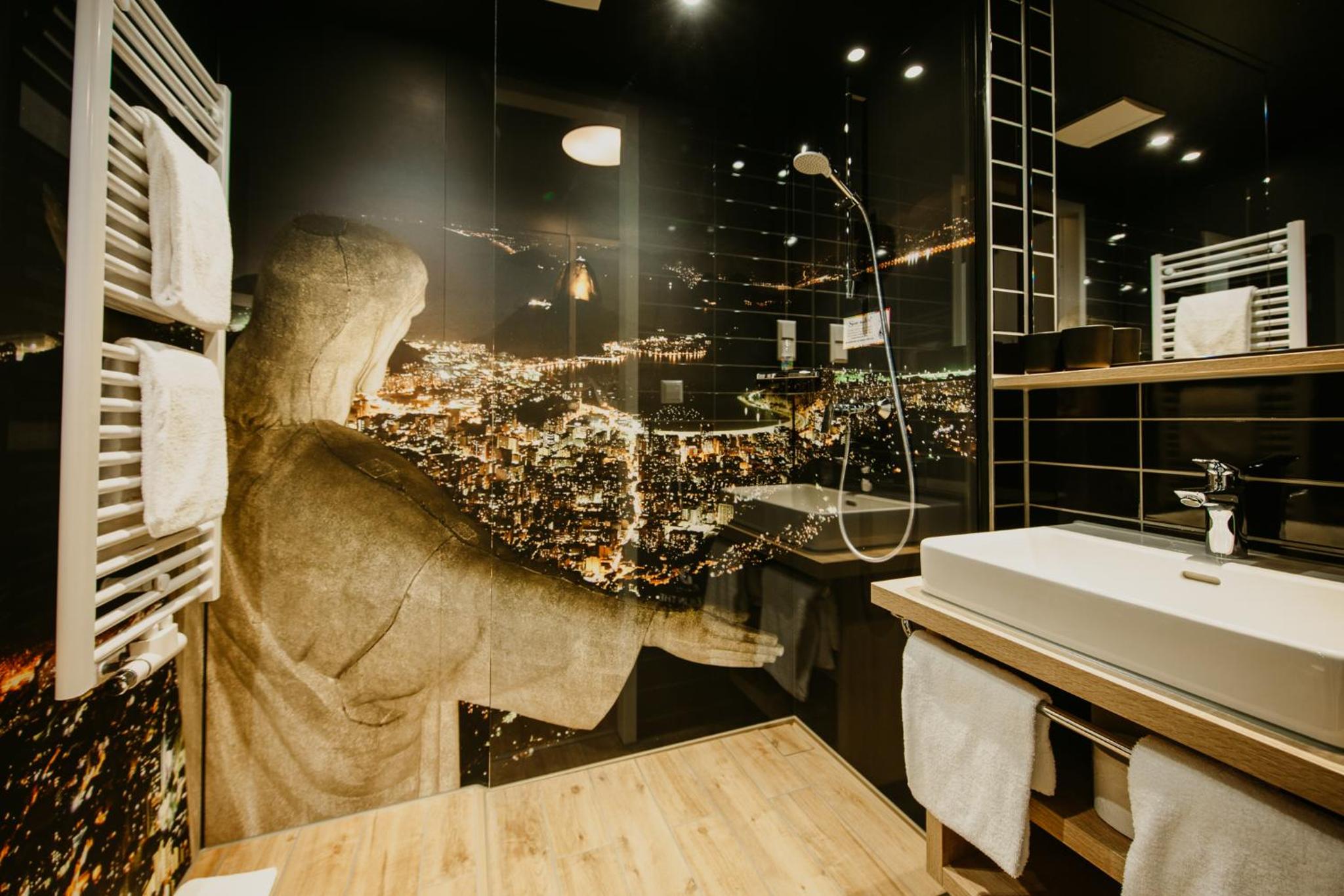 Comfort Triple Room with Shower - Photo 4