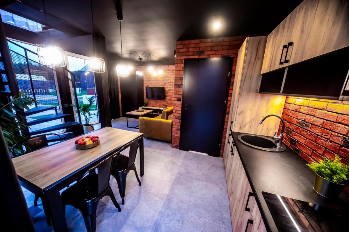 One-Bedroom House photo 1