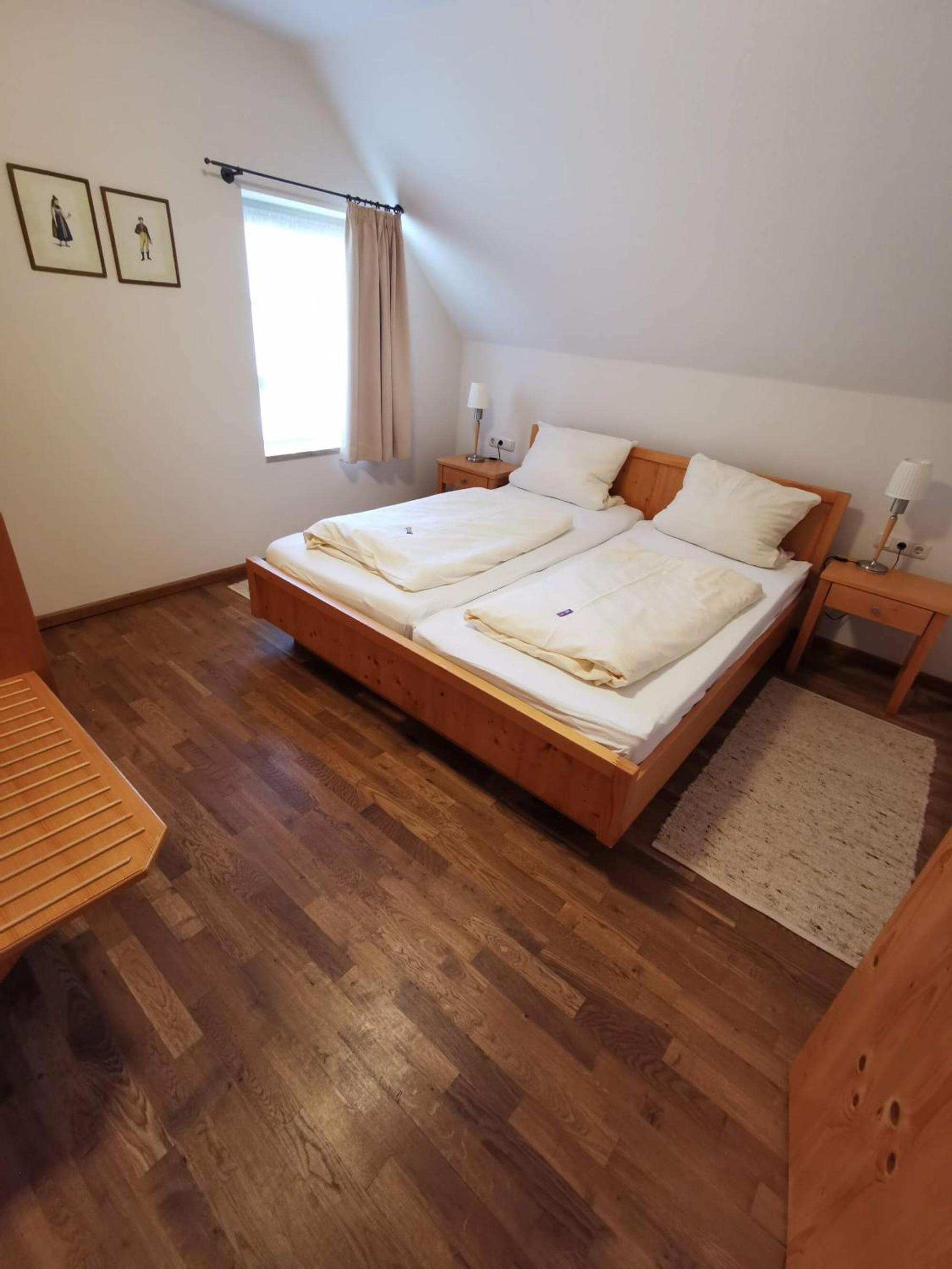 One-Bedroom Apartment photo 2