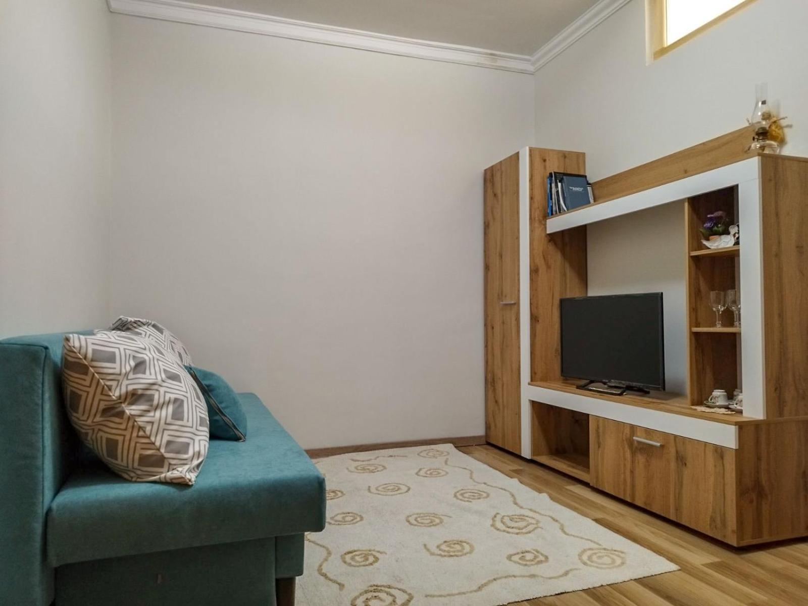 Three-Bedroom House photo 2