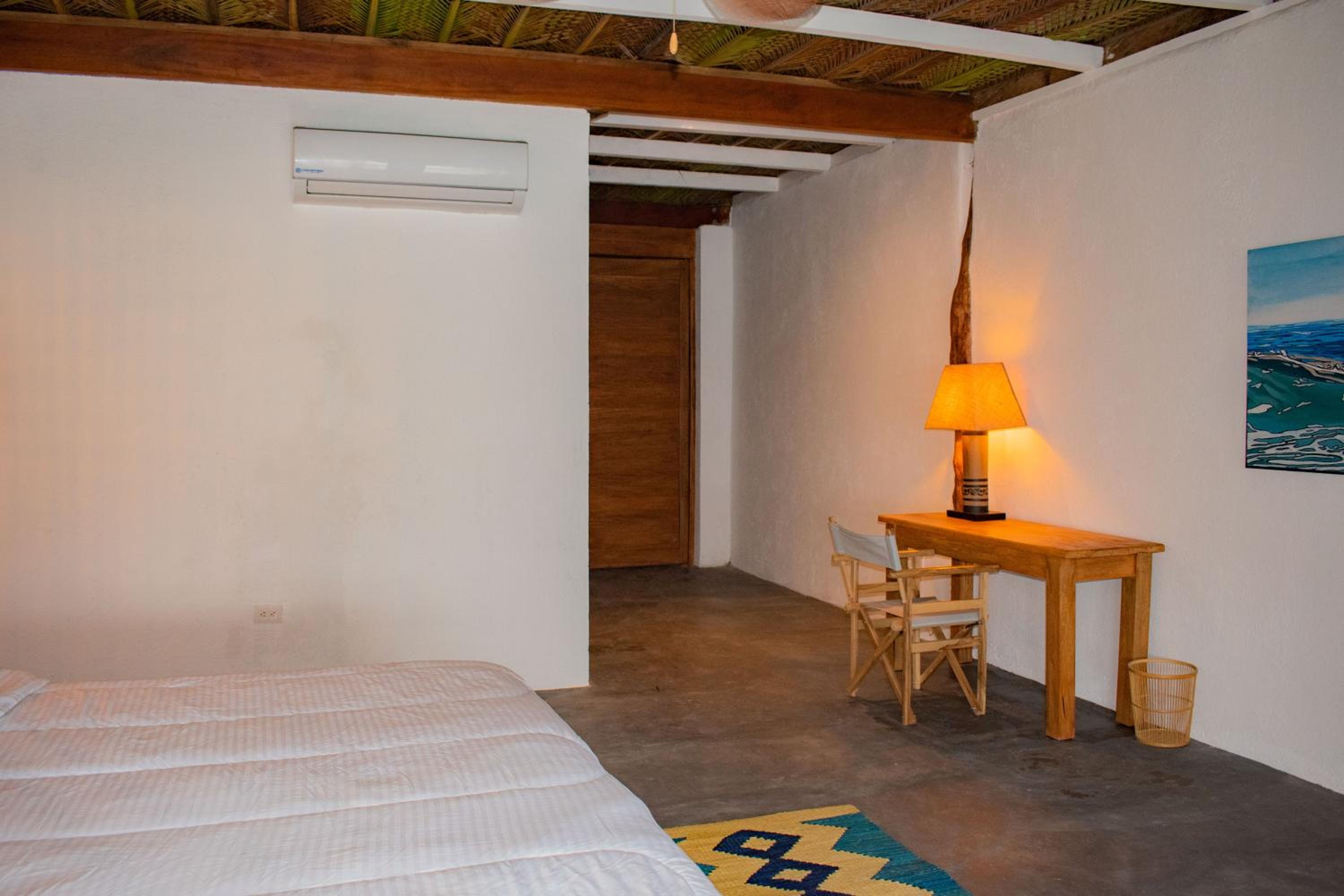 Deluxe Suite with Sea View photo 3