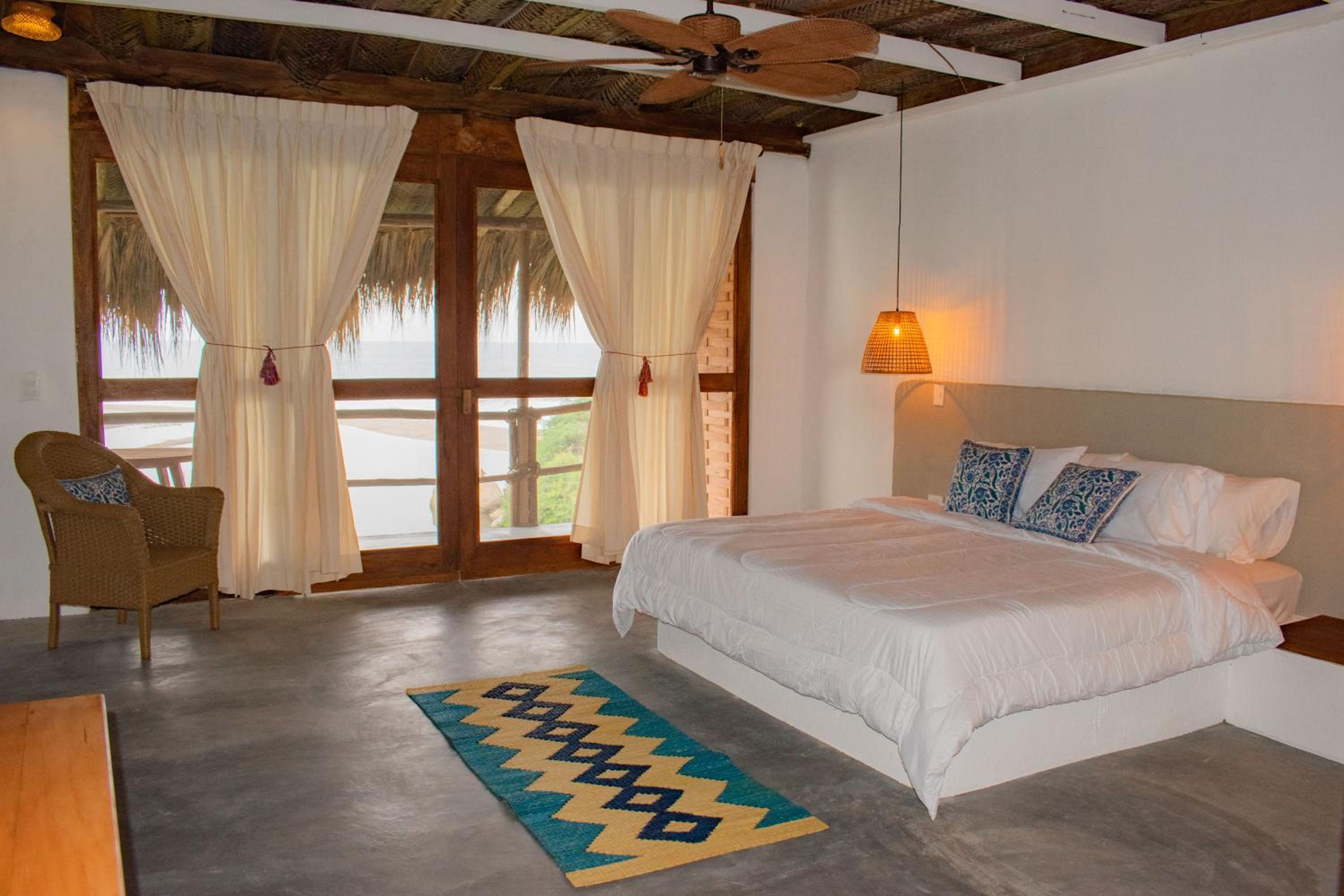 Deluxe Suite with Sea View