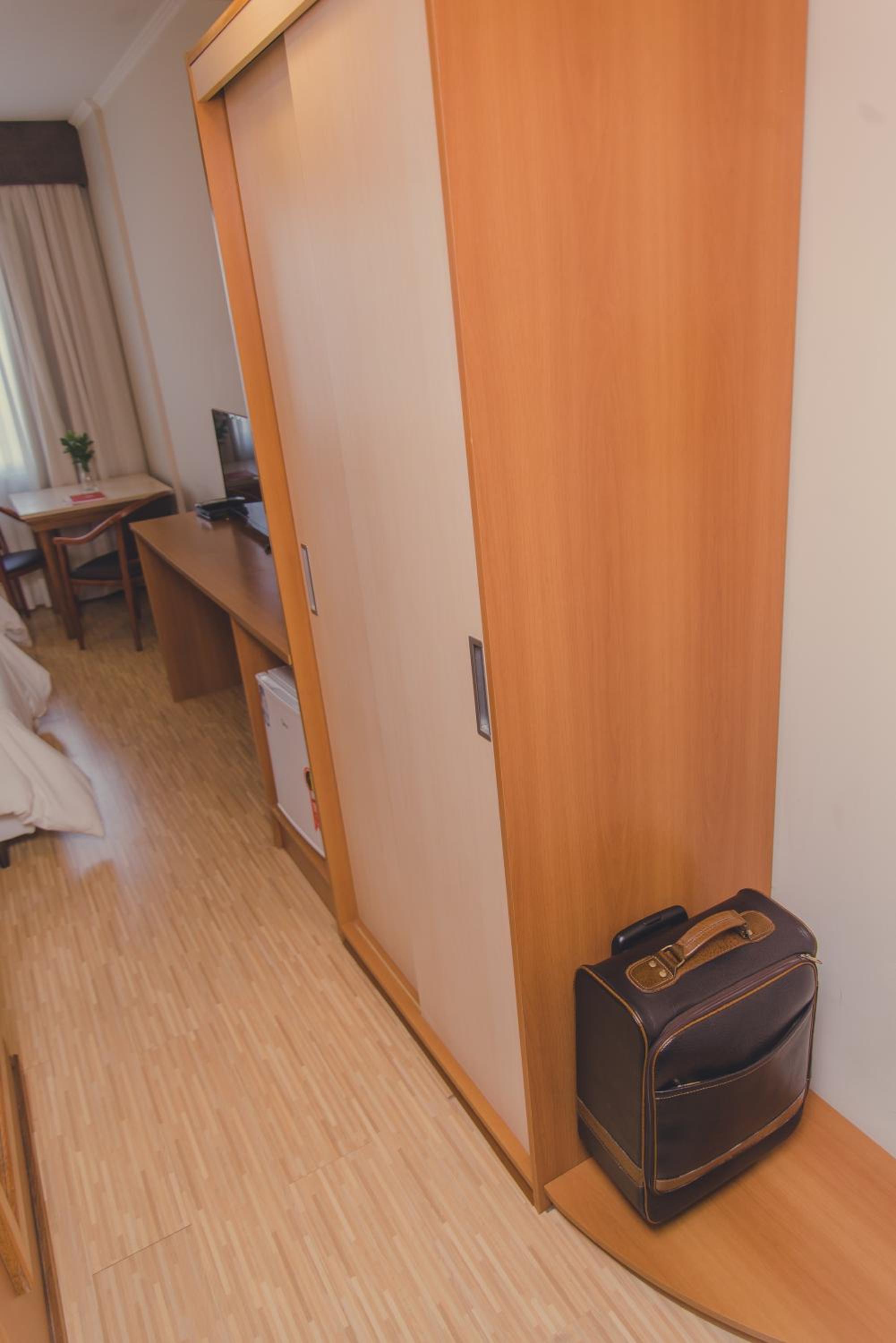 Luxury Twin Room