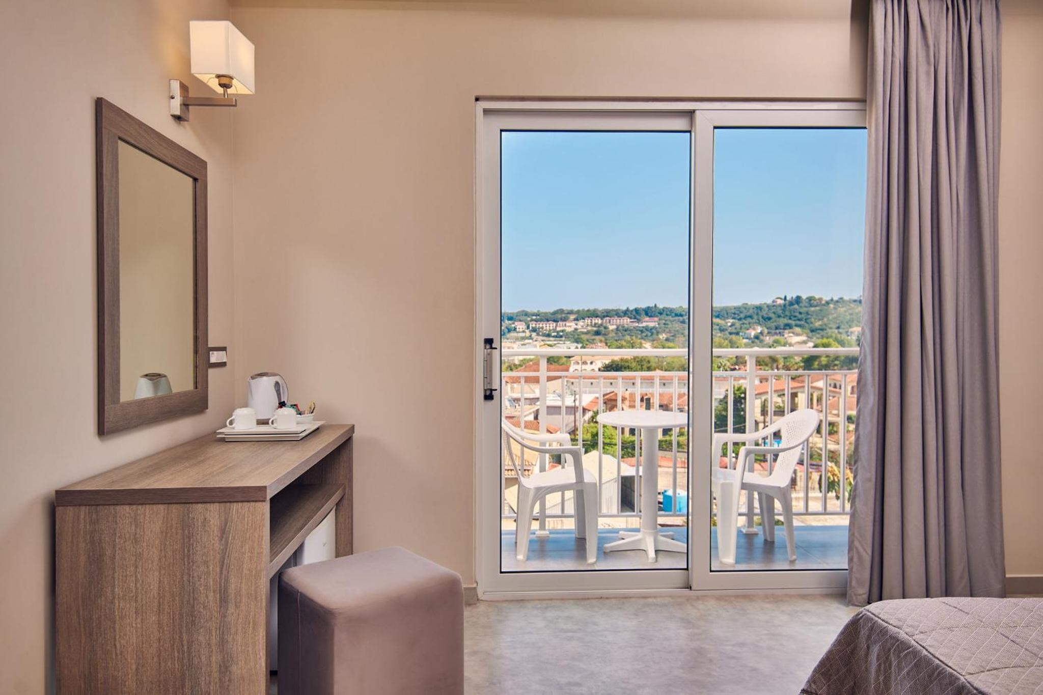 Standard Double or Twin Room with Garden View - Photo 1