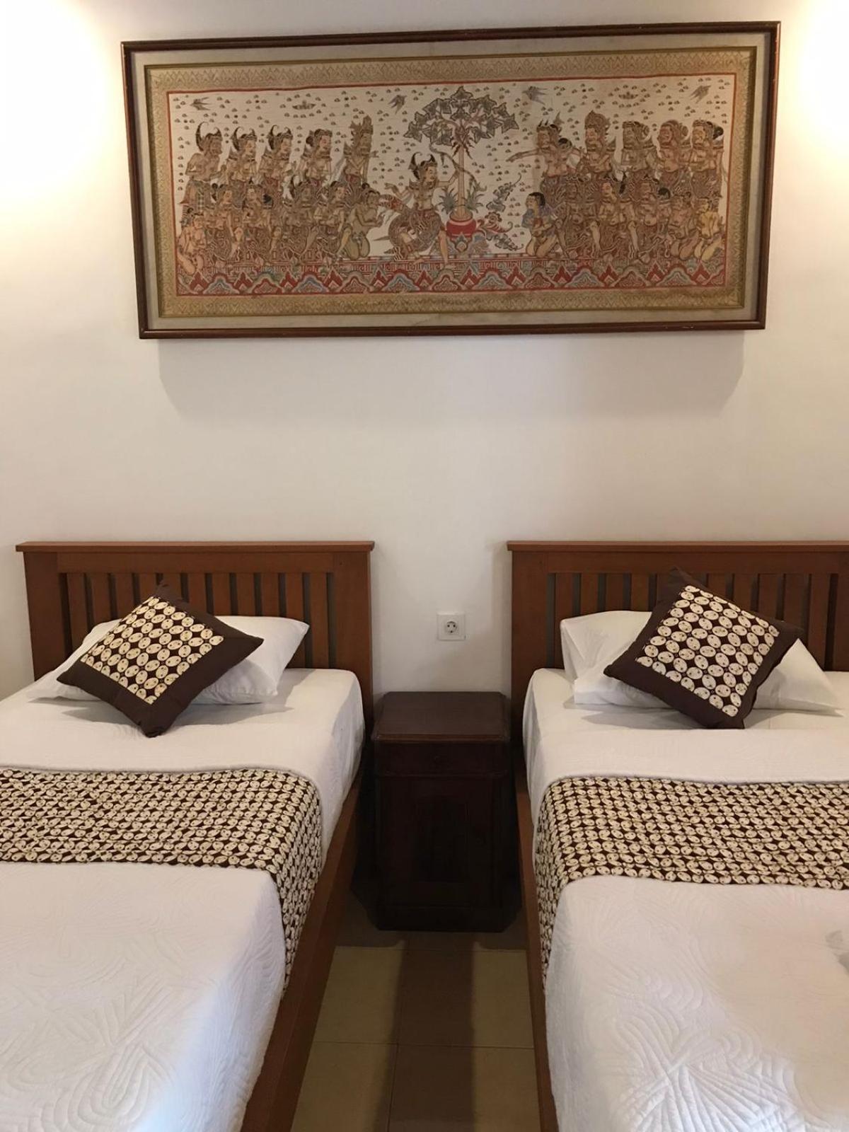 Double Room with Private Bathroom - Photo 4