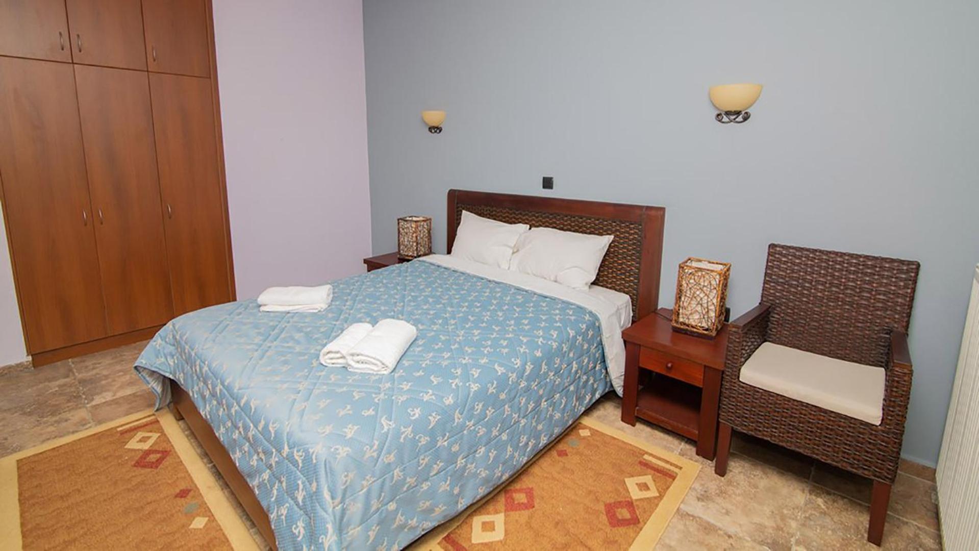 Apartment (4 Adults) with Panoramic View photo 2