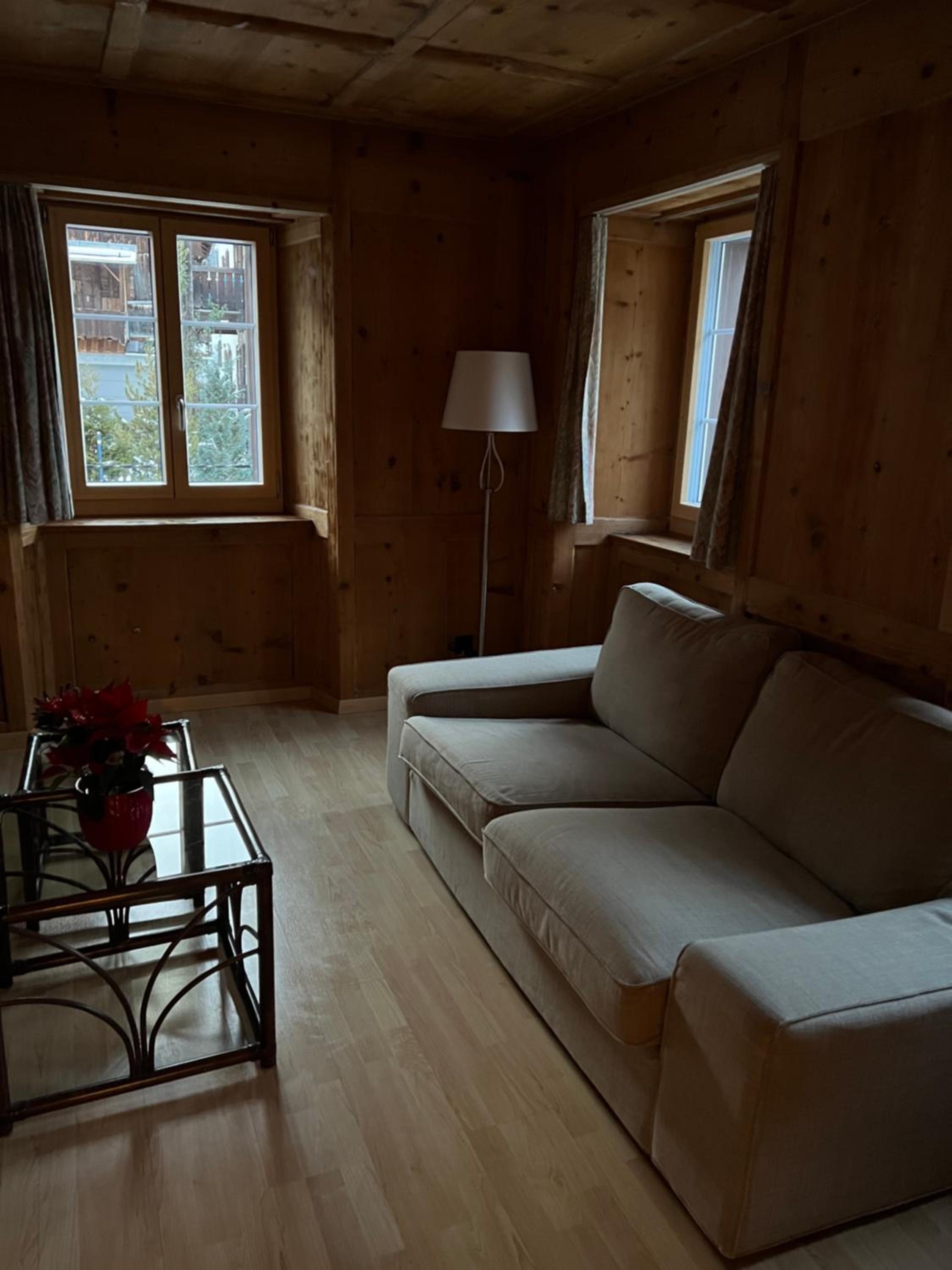 Two-Bedroom House - Photo 8