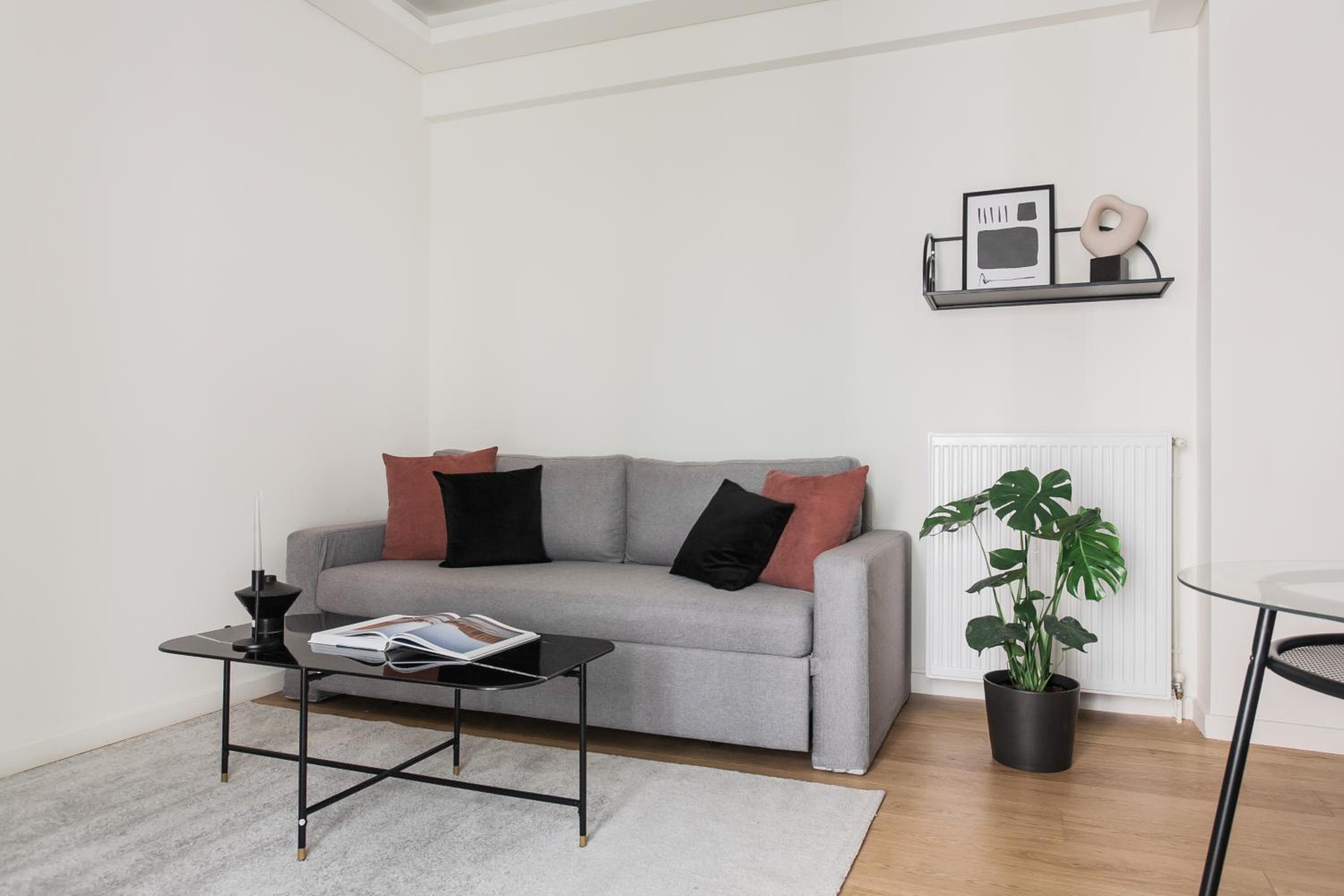 Deluxe Apartment