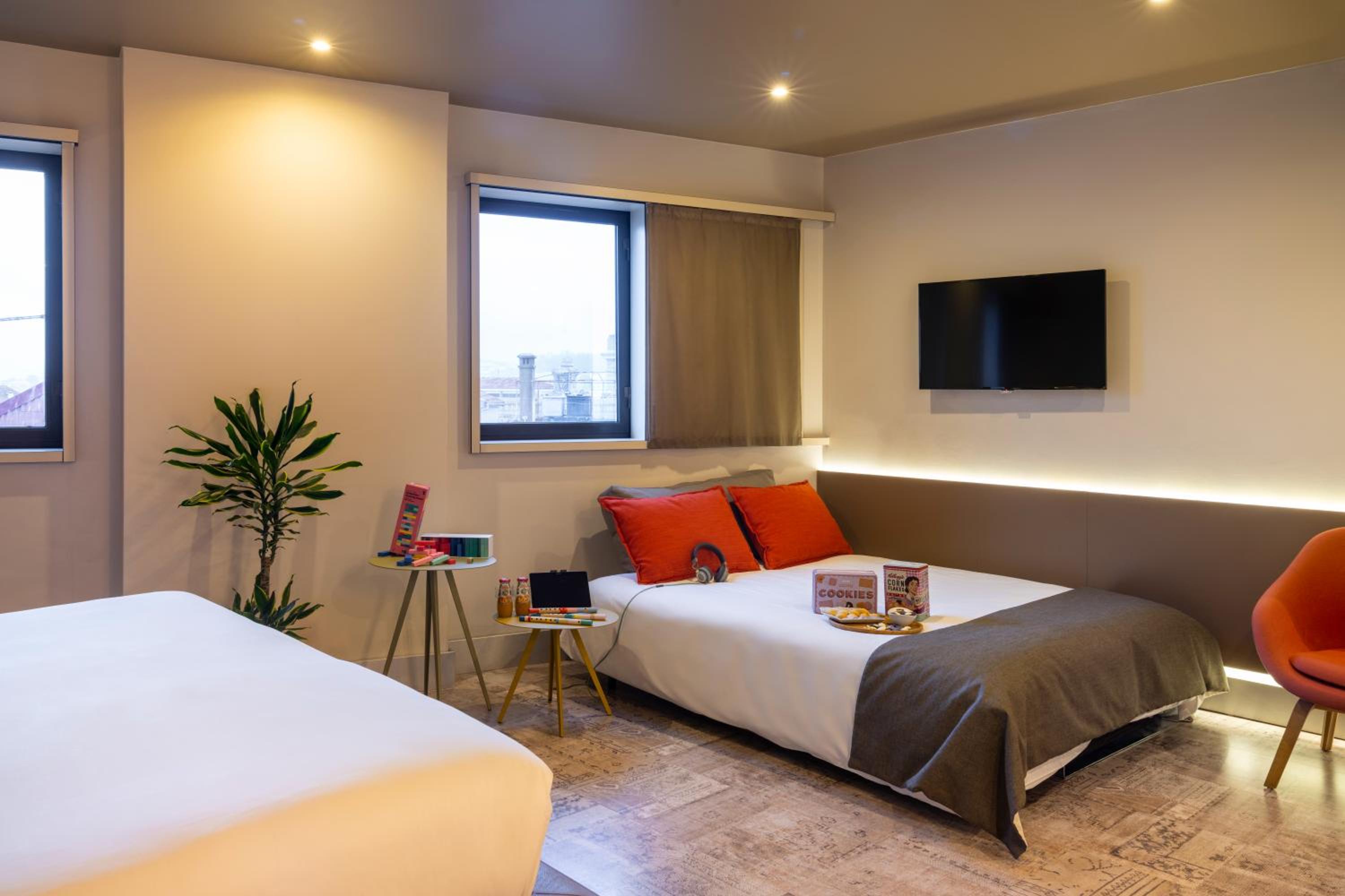Junior Family Suite with Double Bed and Sofa Bed