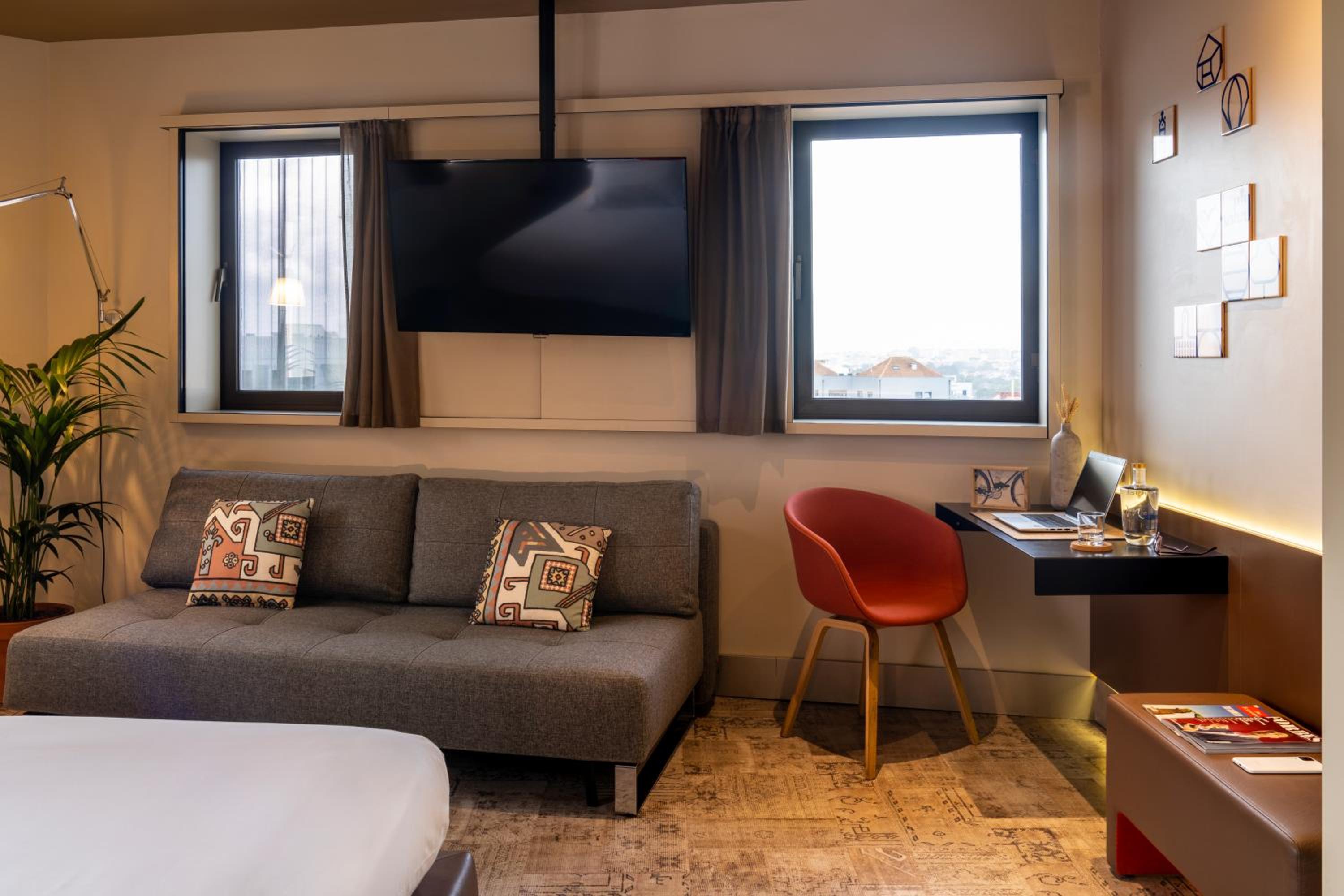 Junior Family Suite with Double Bed and Sofa Bed