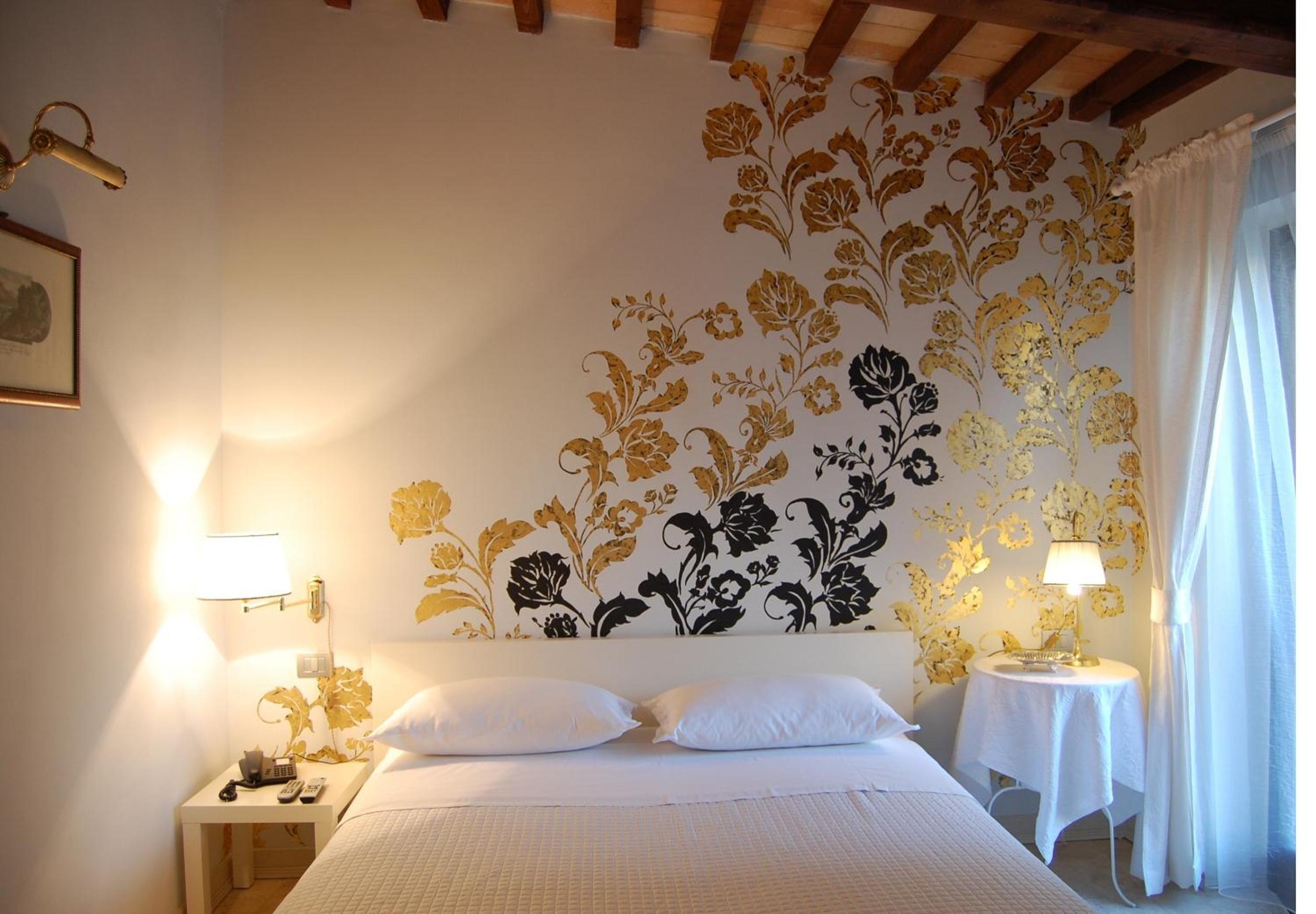 Double Room - Photo 4