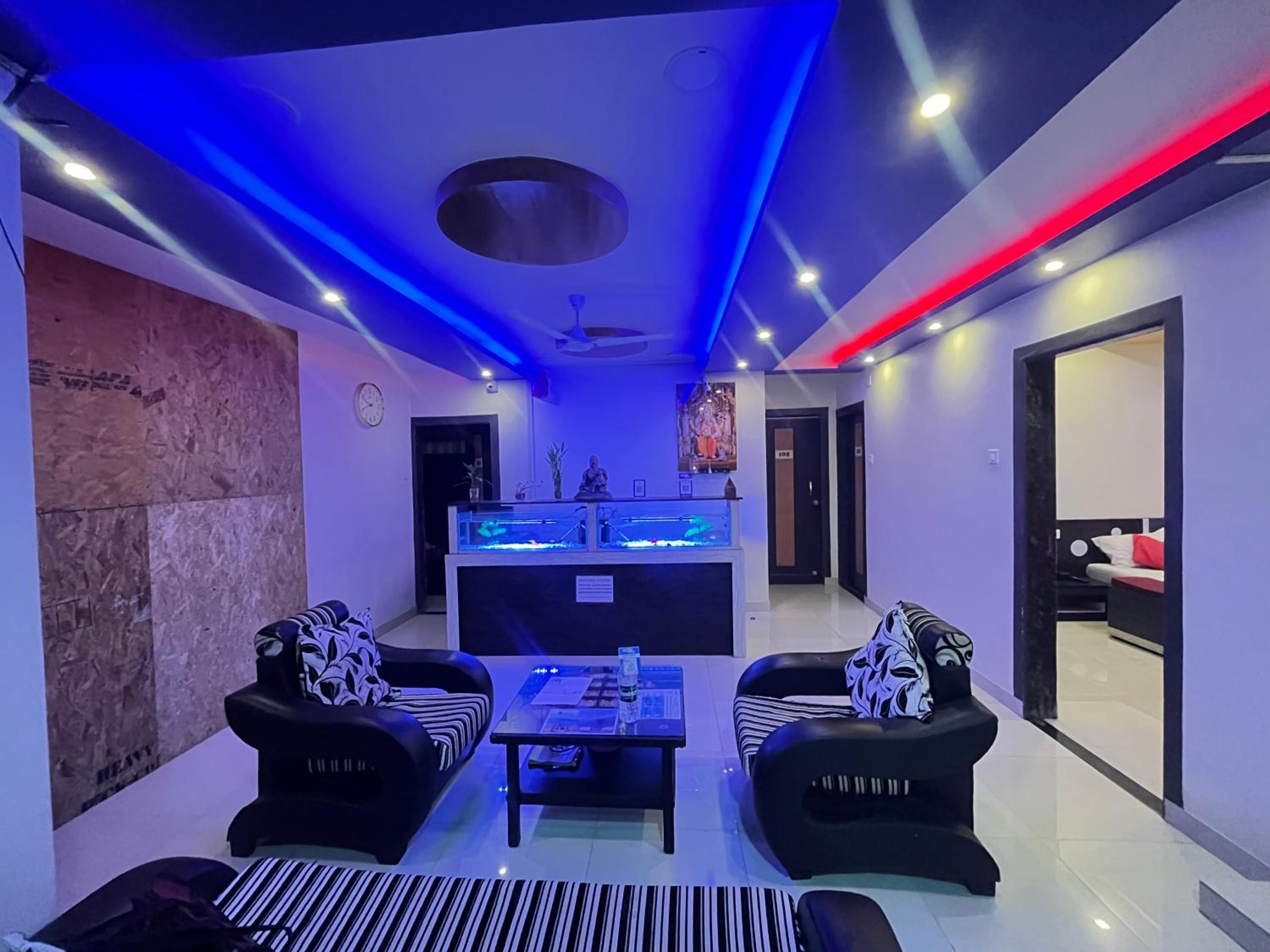 Family Room with Balcony - Photo 1