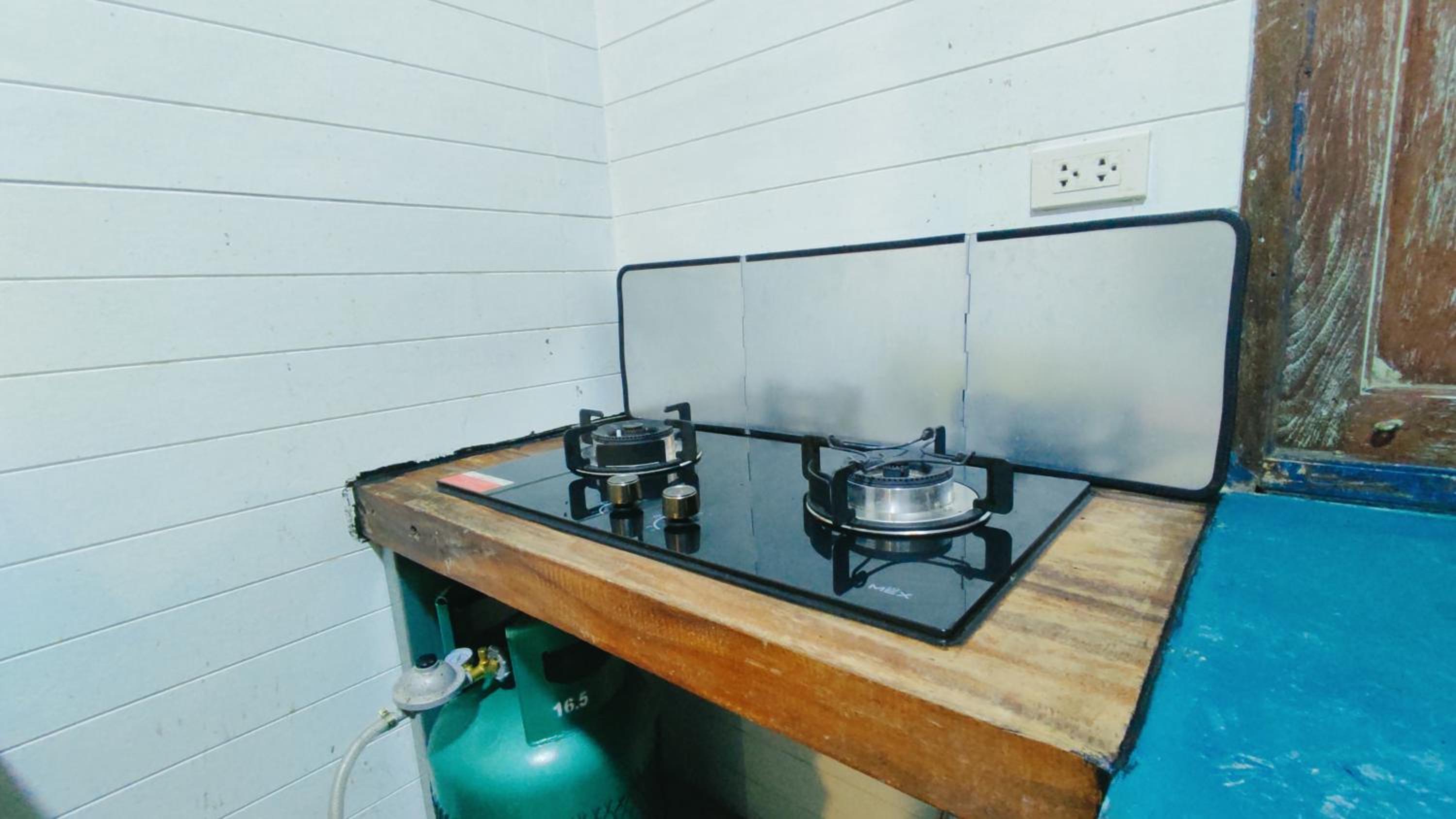 Small Double Room - Photo 9