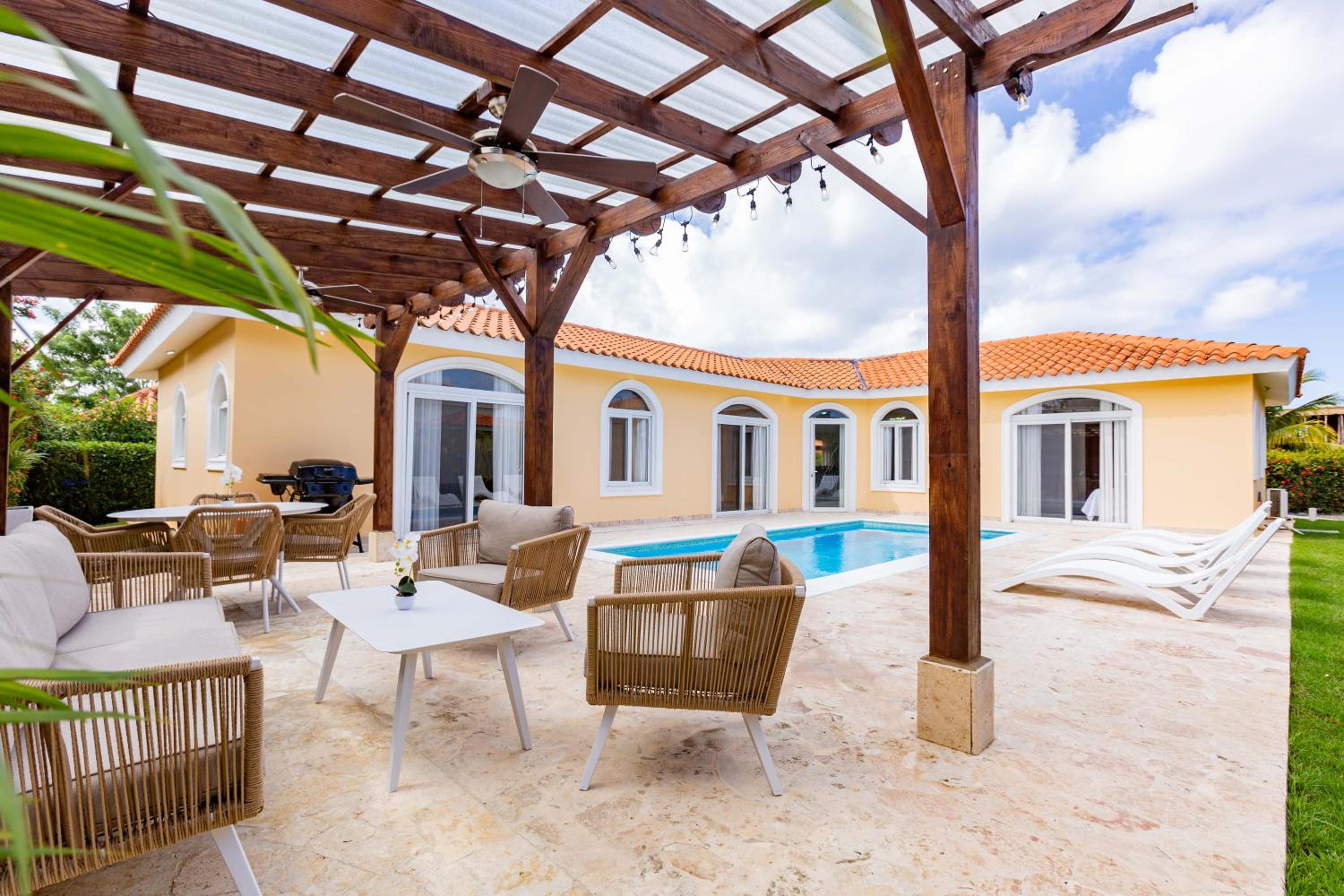 Villa with Private Pool
