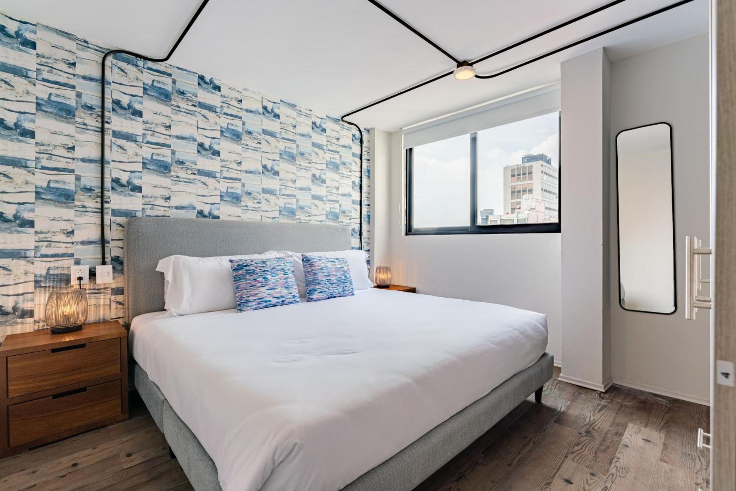 Four-Bedroom Deluxe Apartment
