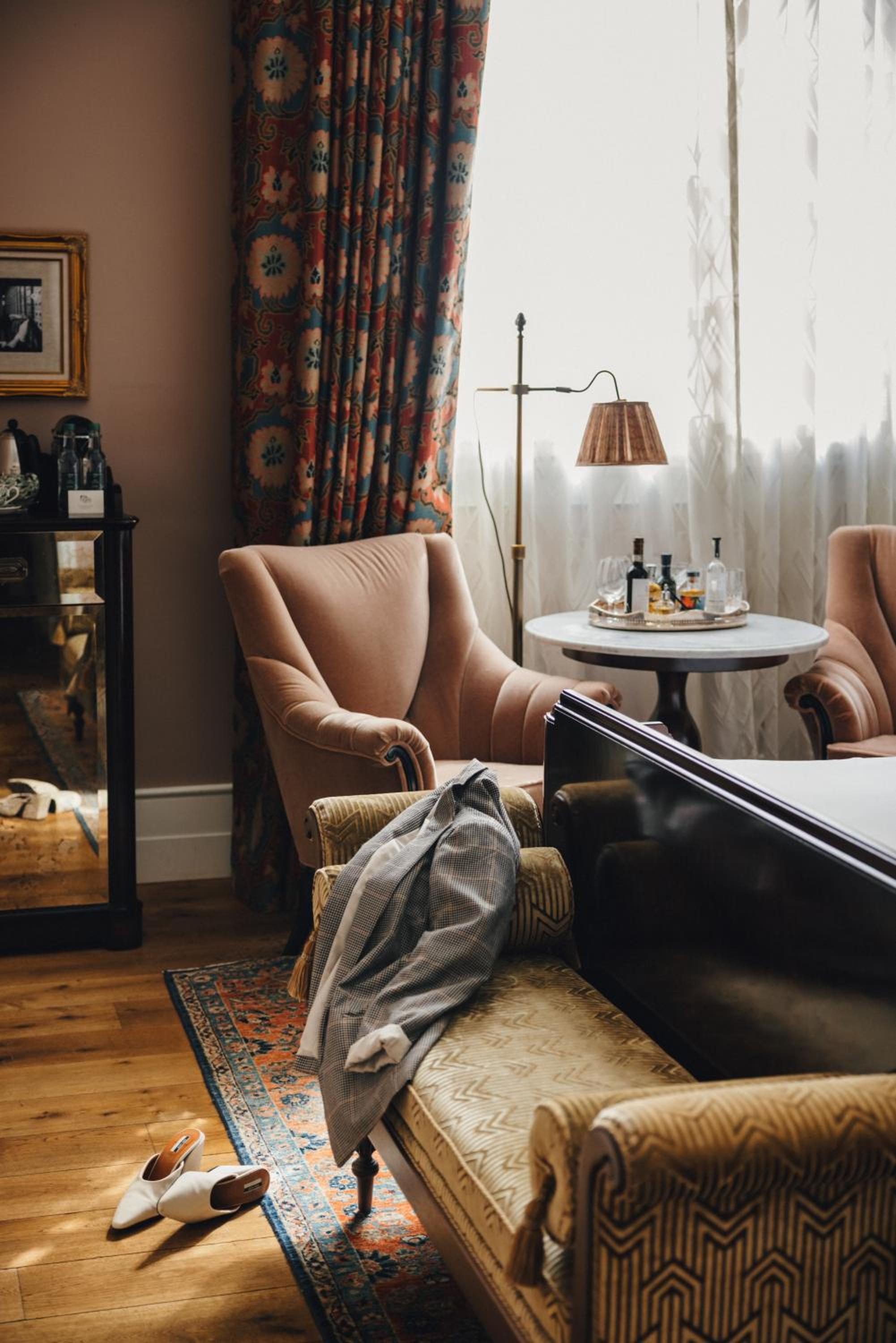 King Room - Medium photo 2