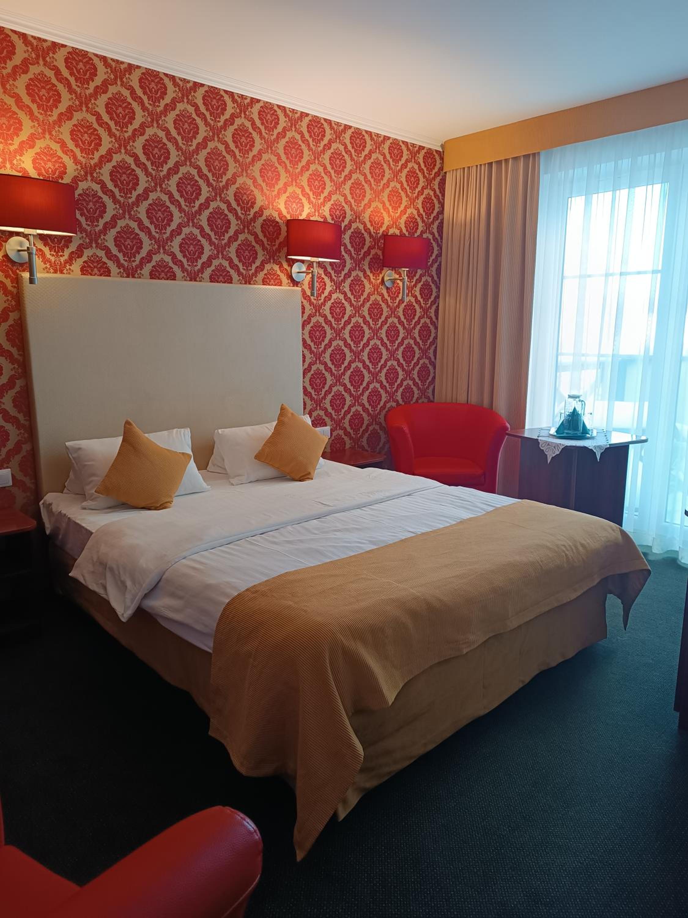 Double Room - Photo 10