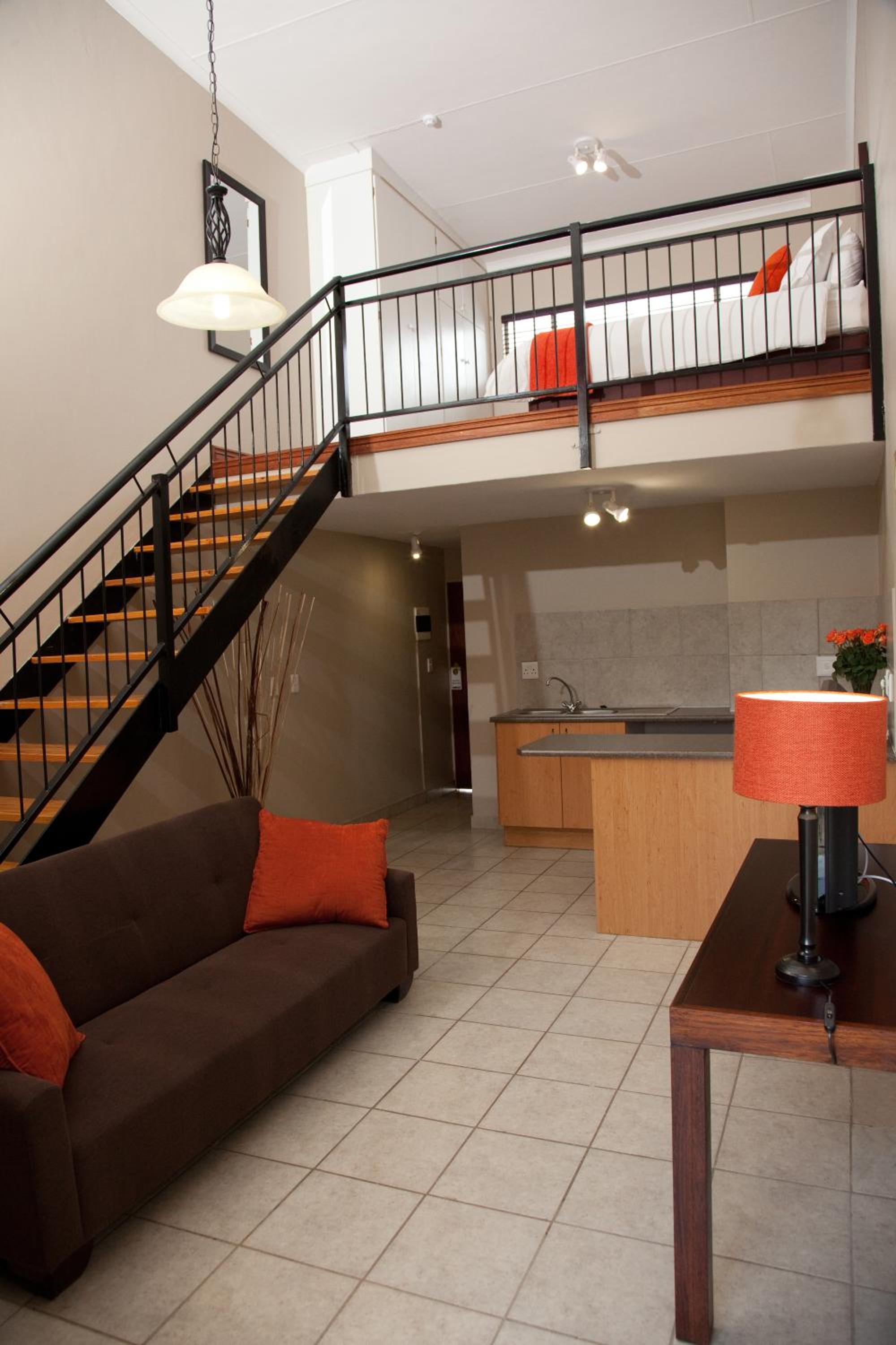 Loft Suite - Photo 2