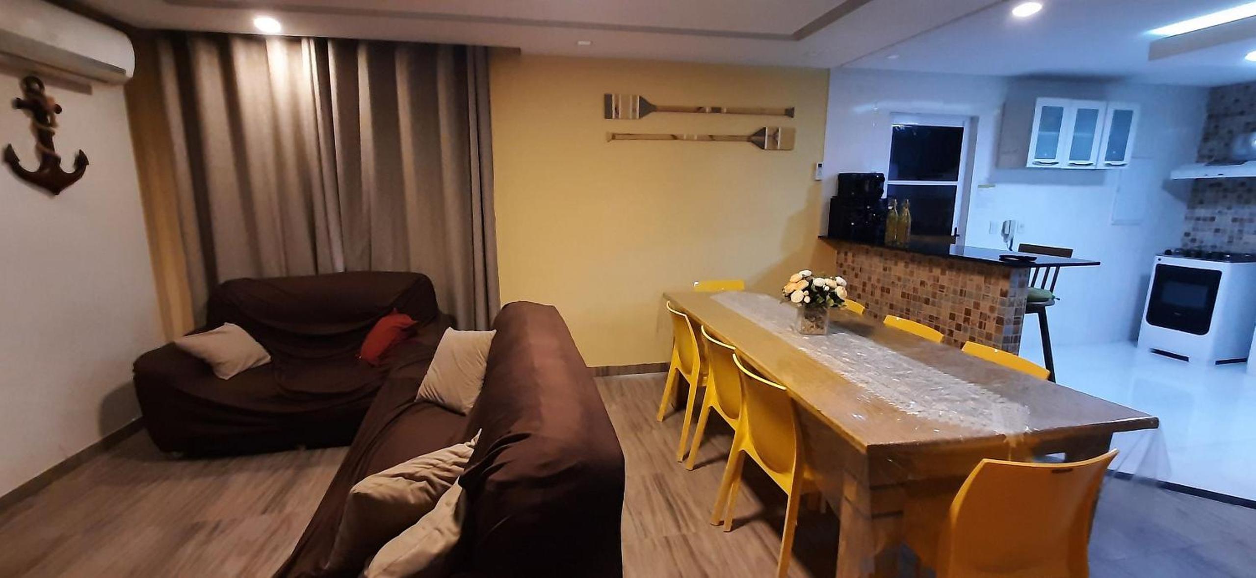 Four-Bedroom House photo 2