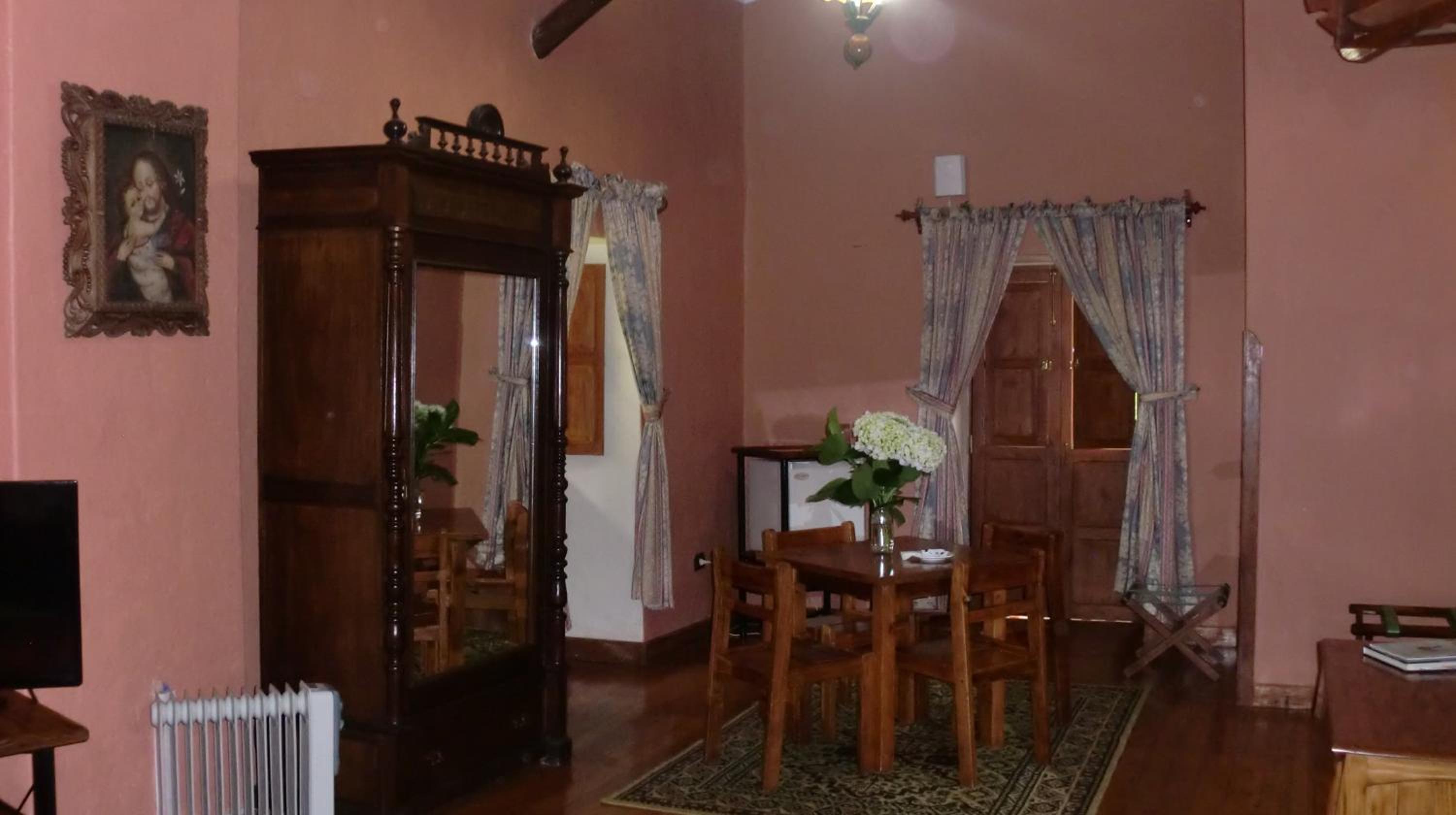 Executive Suite photo 3